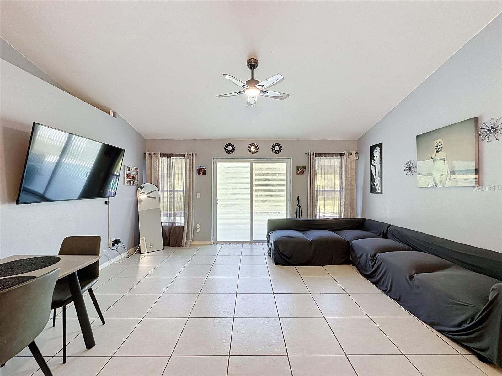 Single Family Residence at 240 SUNRISE RD, DAVENPORT, photo 13 of 56