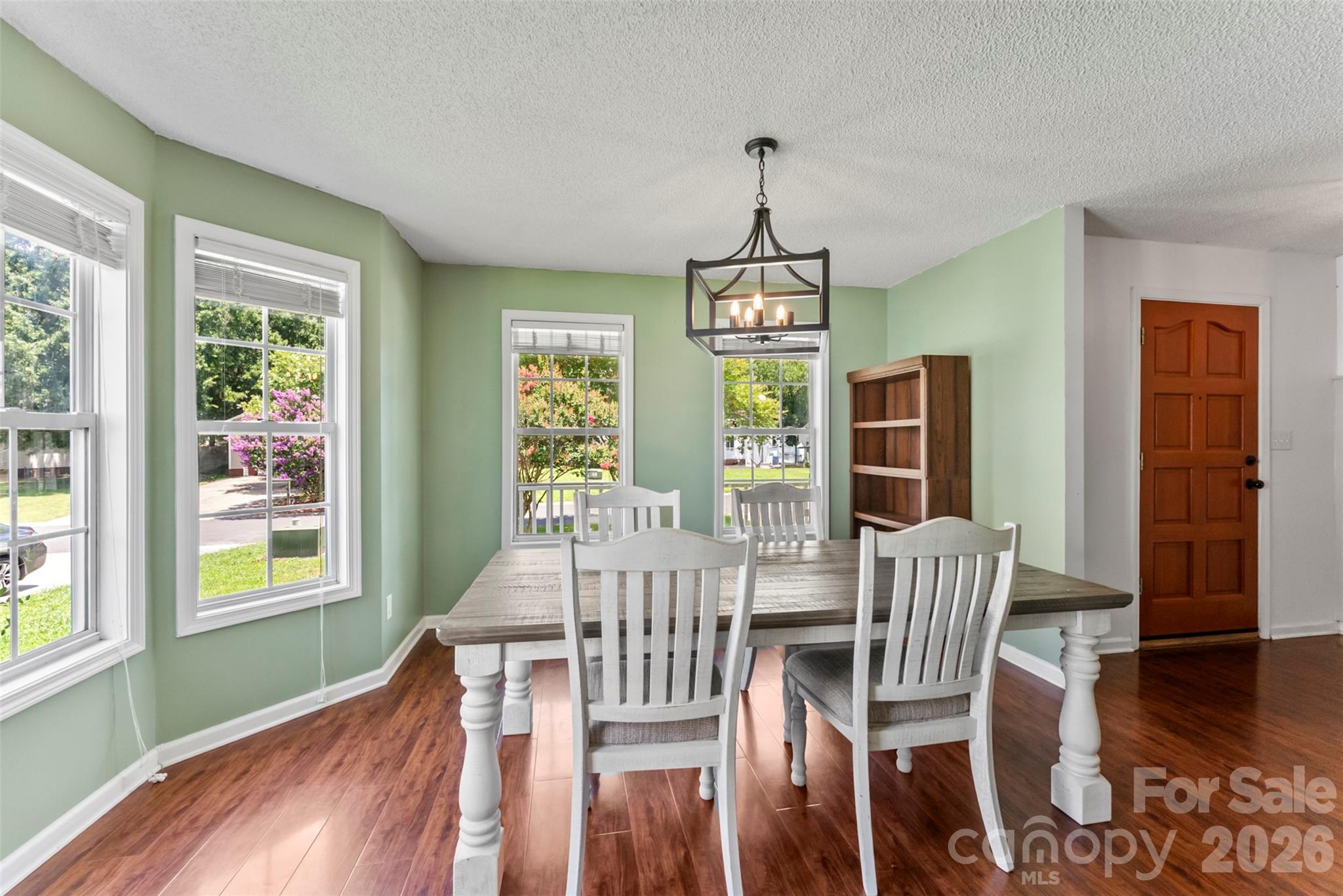 Single Family Residence at 820 Saint Andrews Place, Concord, photo 3 of 34