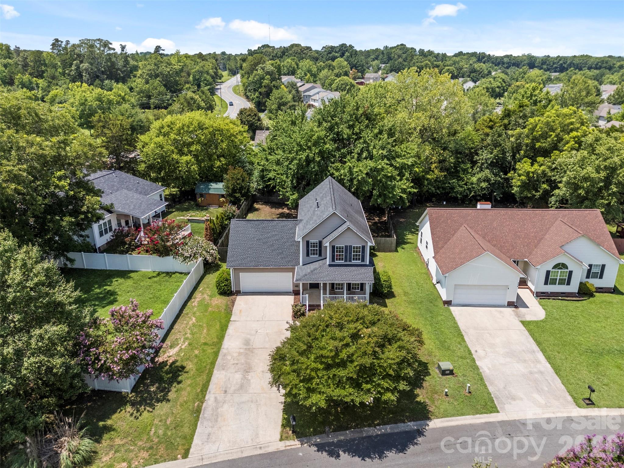 Single Family Residence at 820 Saint Andrews Place, Concord, photo 32 of 34