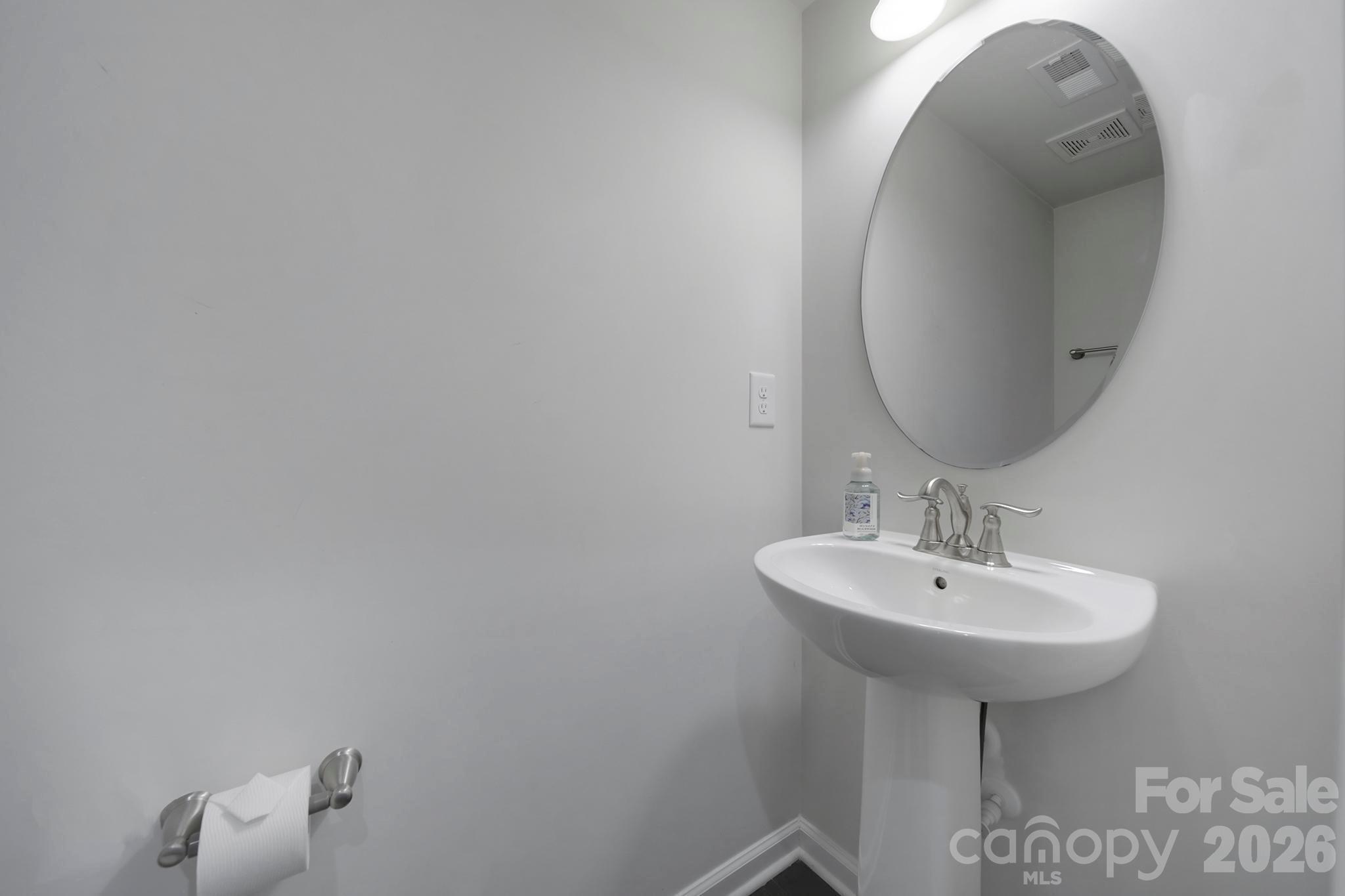 Townhouse at 502 Park Meadows Drive, Matthews, photo 12 of 31