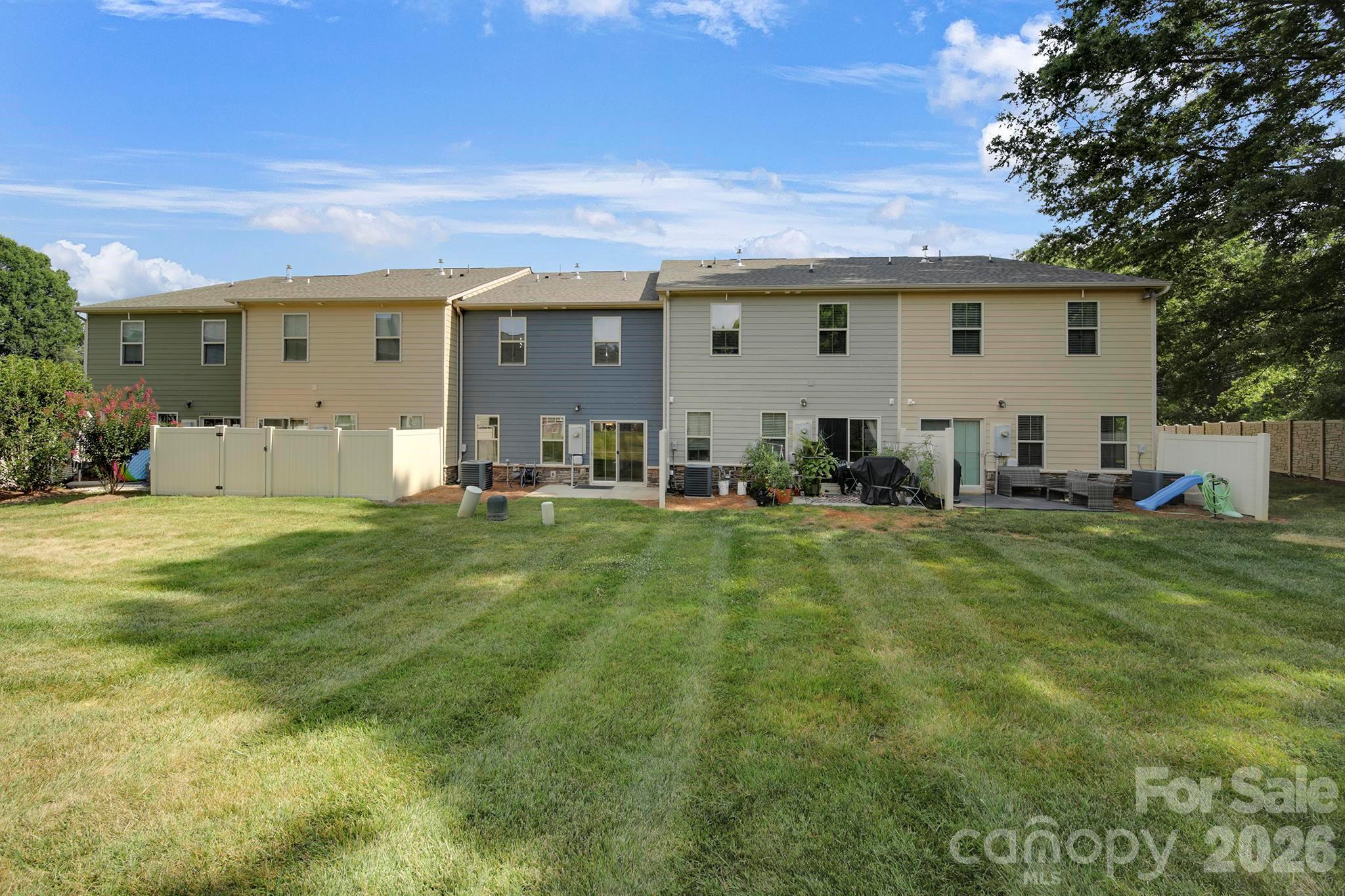 Townhouse at 502 Park Meadows Drive, Matthews, photo 25 of 31