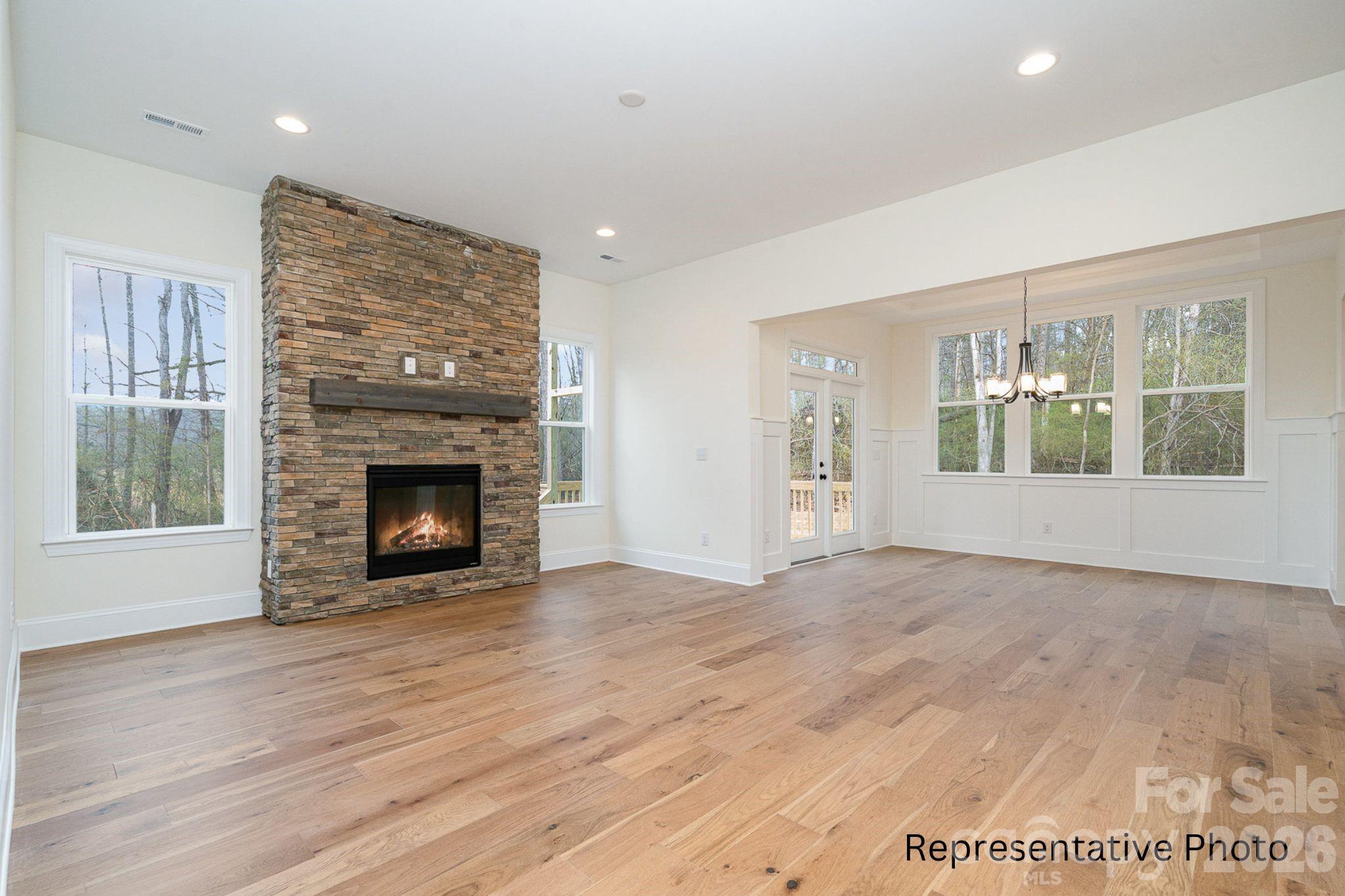 Single Family Residence at 496 Edmunds Lane, Clover, photo 13 of 29