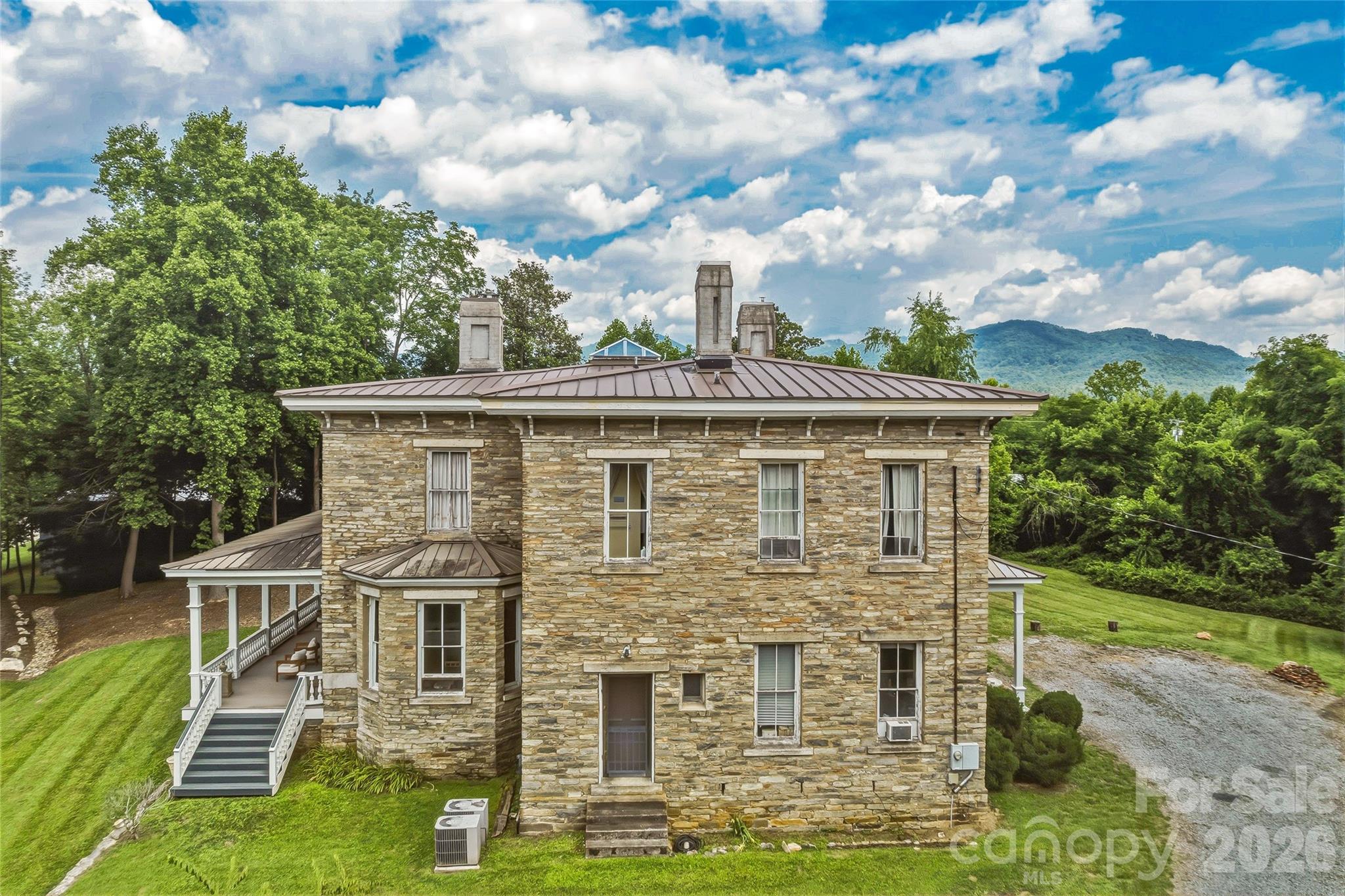 Single Family Residence at 31 Meadows Blake House Lane, Fletcher, photo 26 of 39
