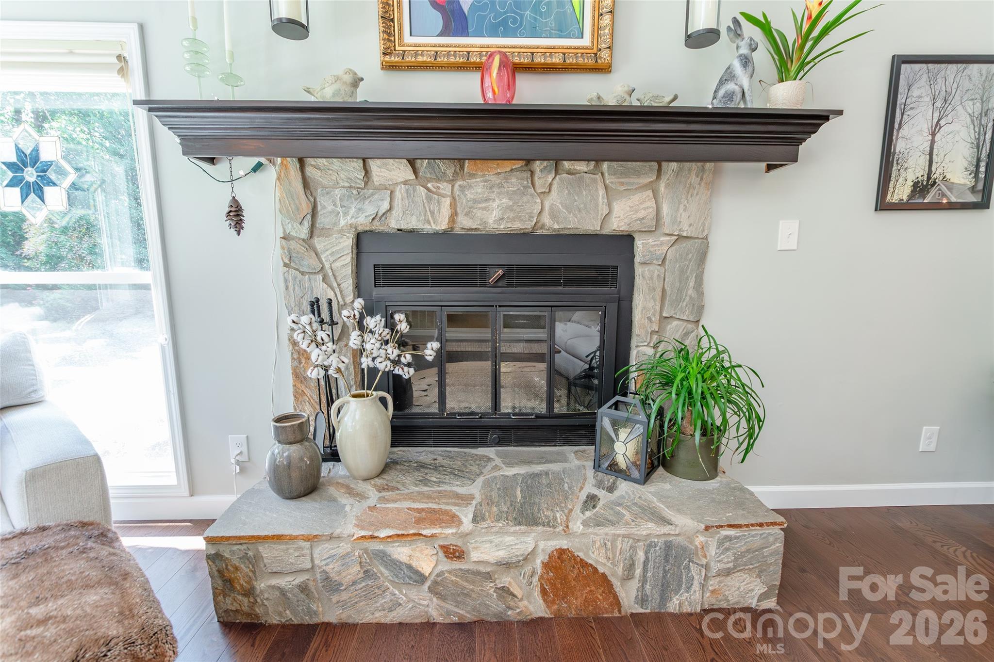 Single Family Residence at 1326 Clifflure Lane, Fort Mill, photo 9 of 41
