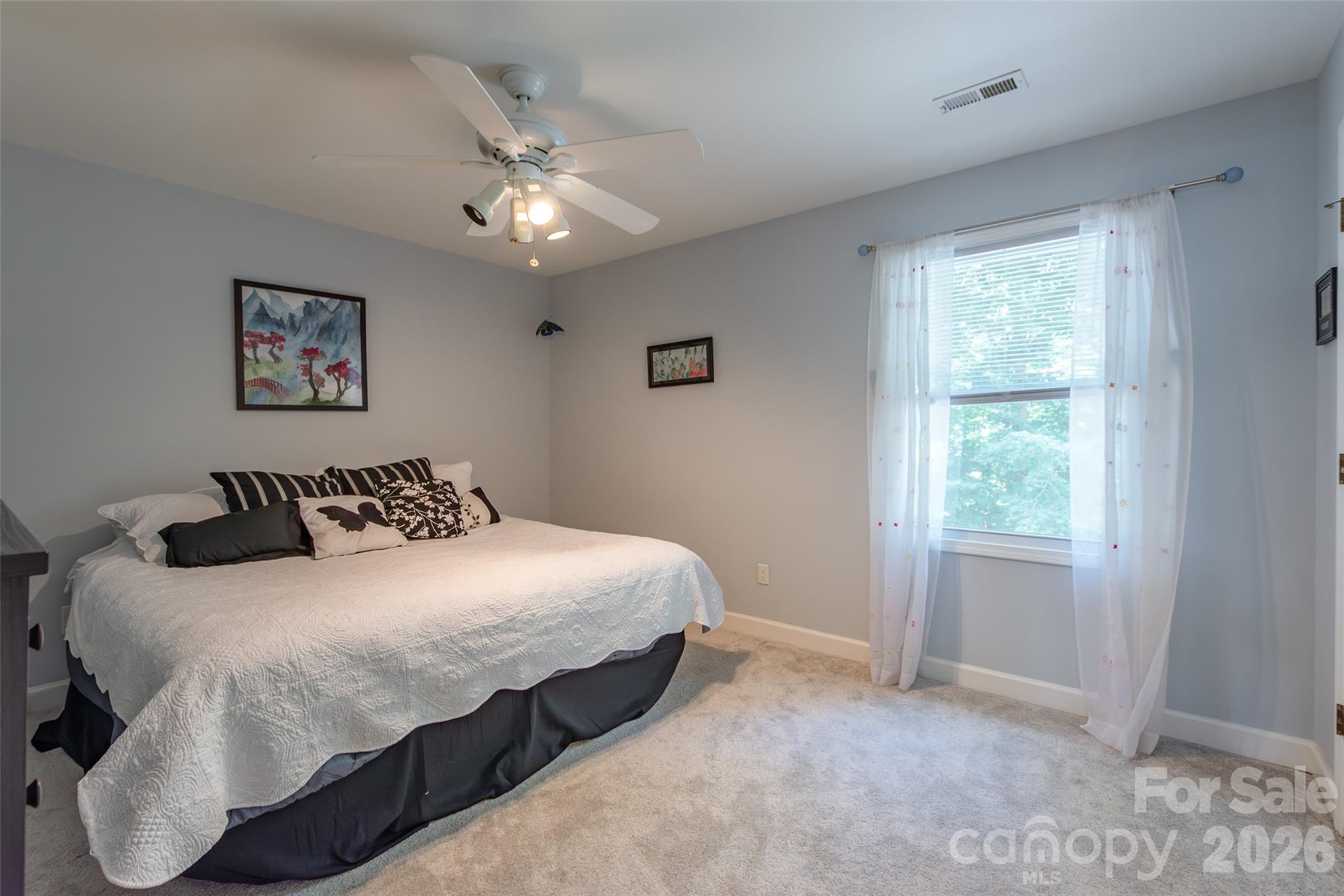 Single Family Residence at 1326 Clifflure Lane, Fort Mill, photo 20 of 41