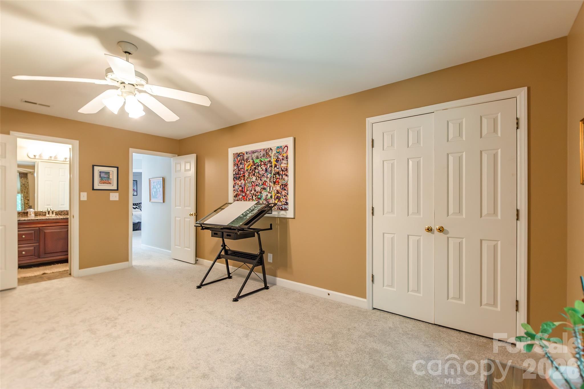 Single Family Residence at 1326 Clifflure Lane, Fort Mill, photo 29 of 41
