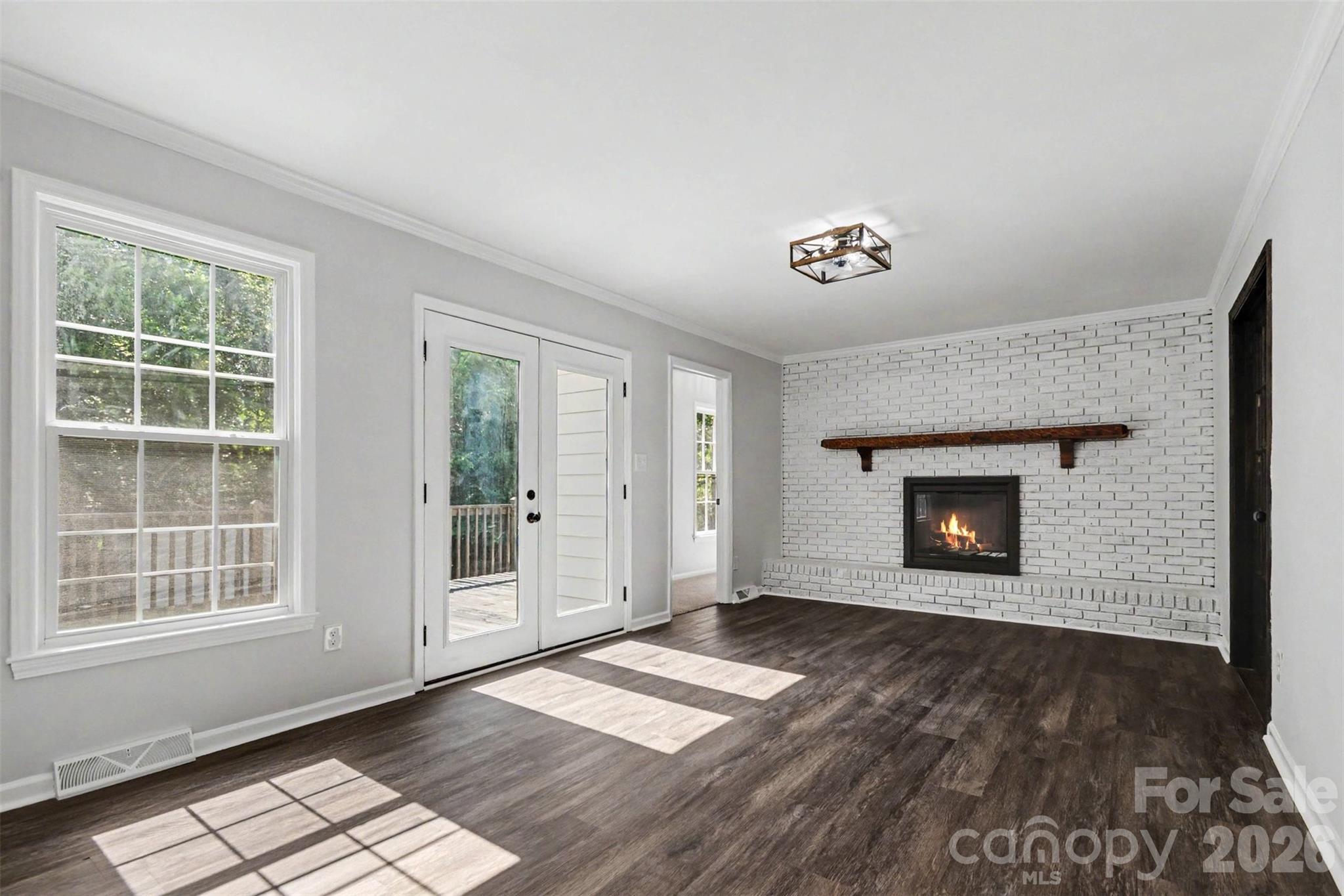 Living Room - 4108 Wimbledon Drive, Dallas