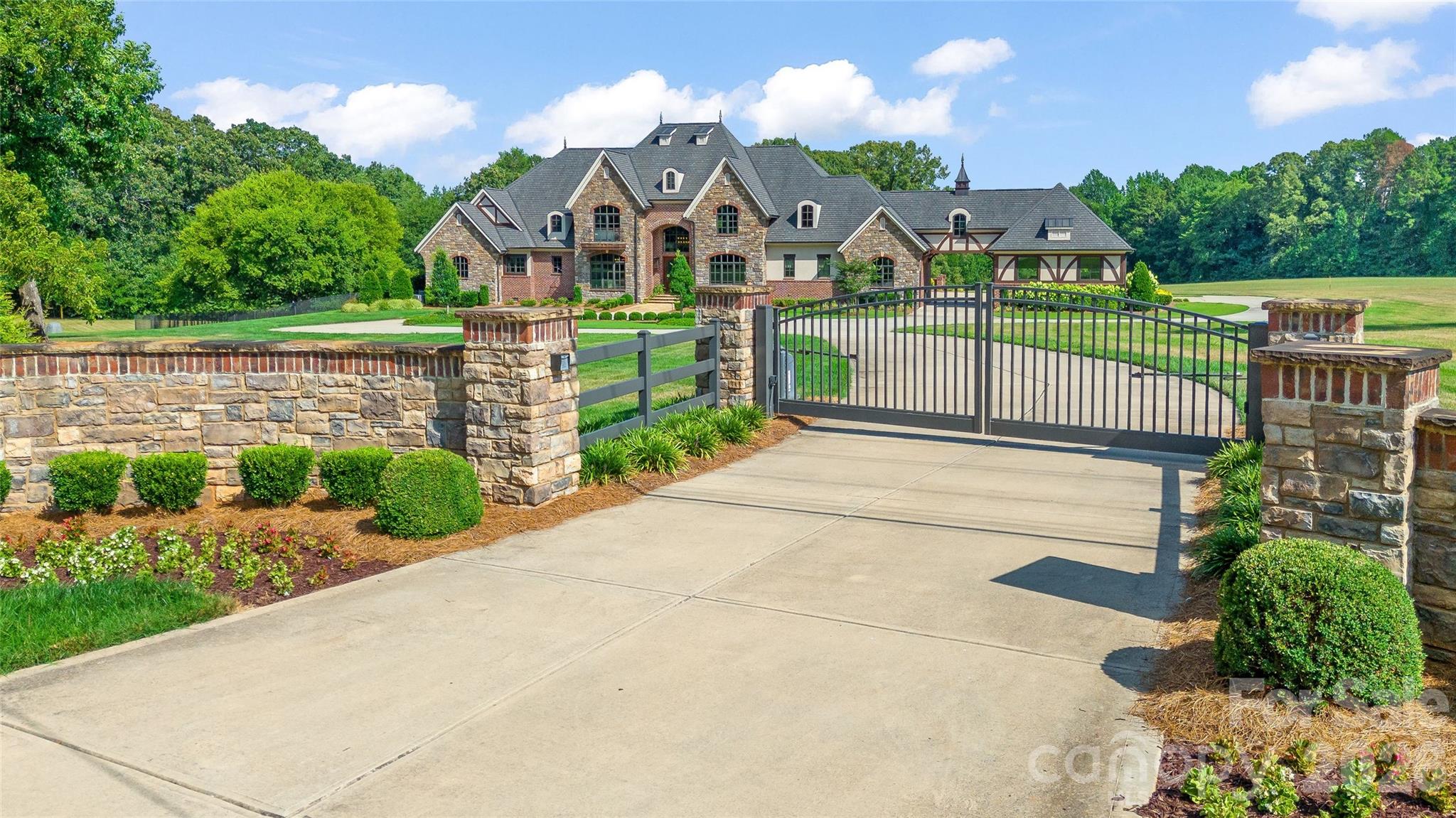 Single Family Residence at 3200 Beaty Road, Gastonia, photo 3 of 41