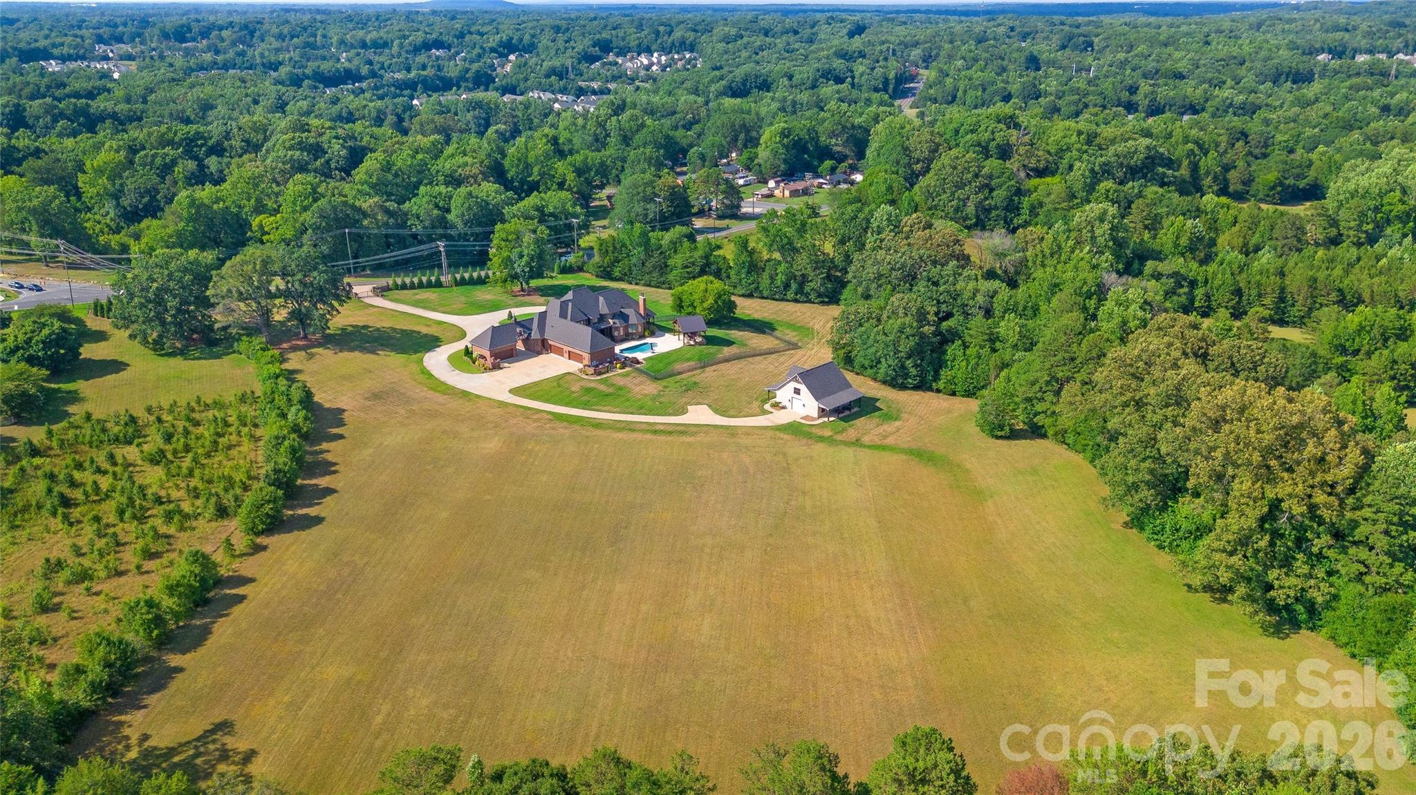 Single Family Residence at 3200 Beaty Road, Gastonia, photo 5 of 41