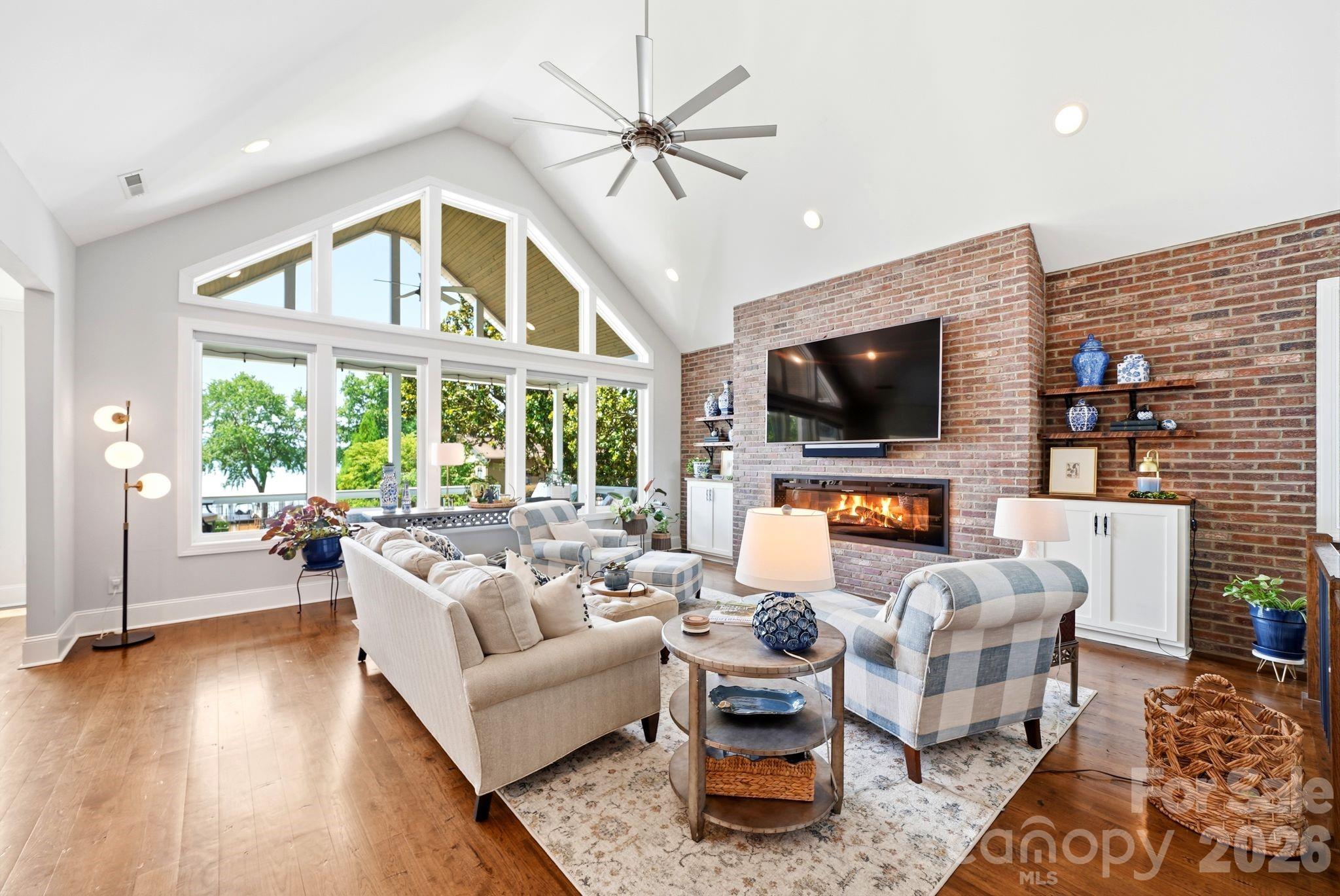 Single Family Residence at 4293 Harbor Lane, Sherrills Ford, photo 8 of 47