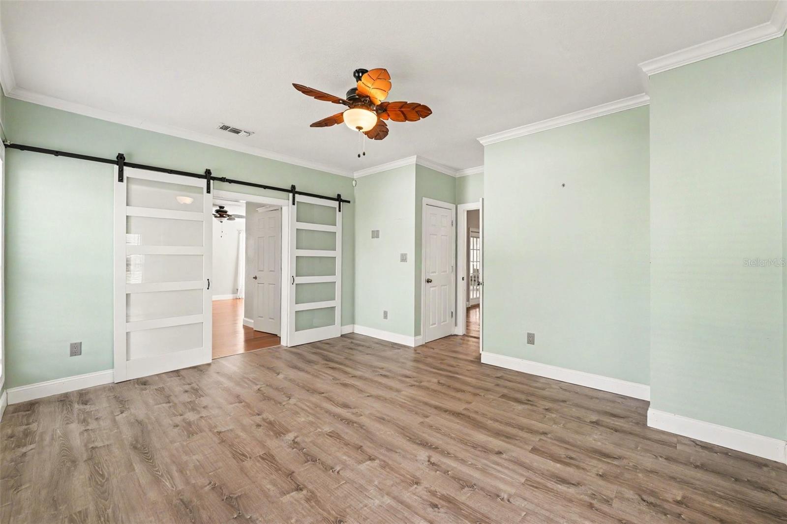 Single Family Residence at 100 SYLVANA CT, AUBURNDALE, photo 6 of 33