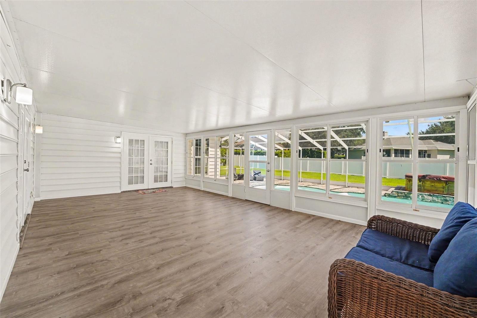 Single Family Residence at 100 SYLVANA CT, AUBURNDALE, photo 16 of 33
