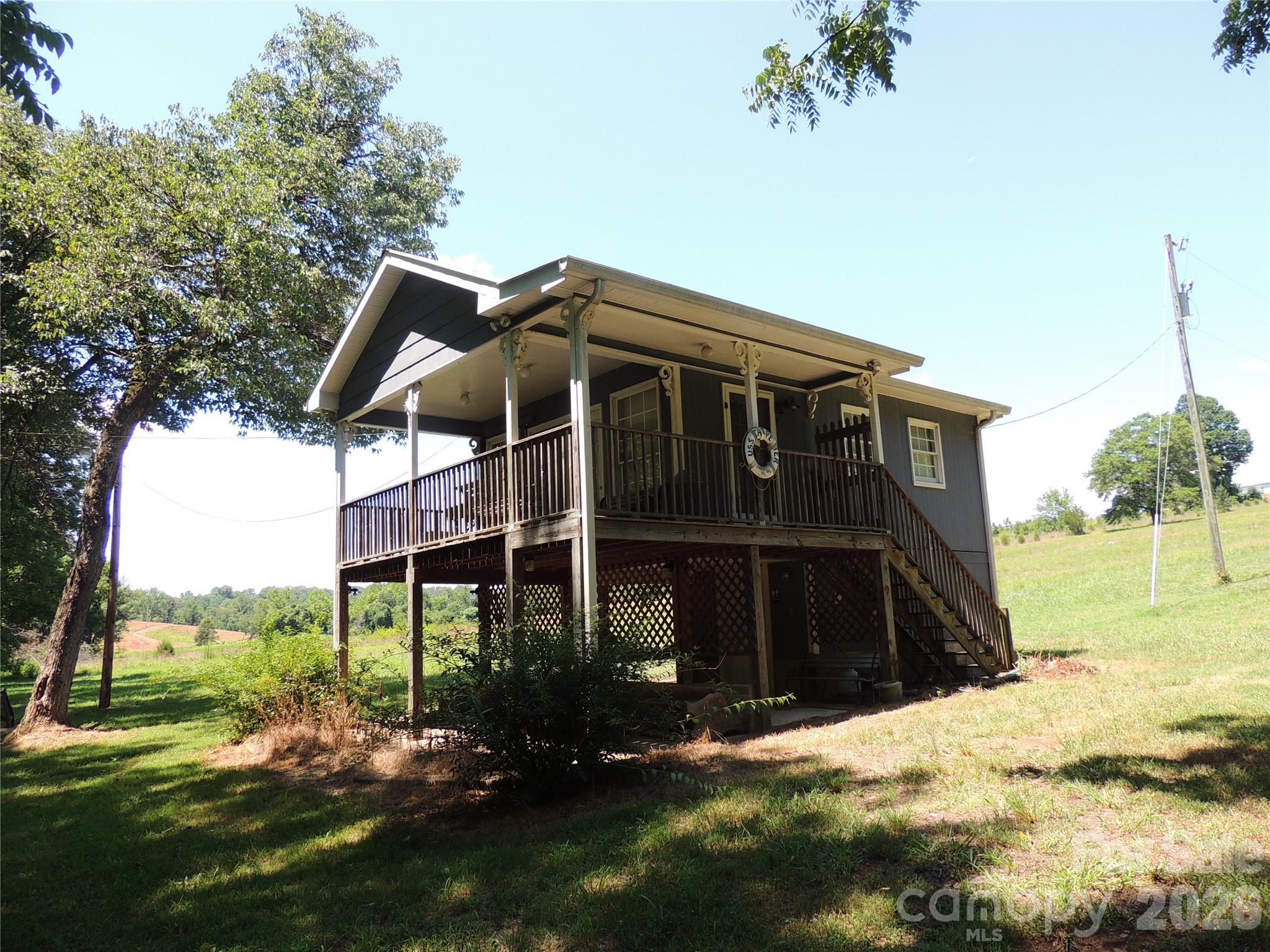 Guest Cabin - 632 Rock Corner Road, Forest City