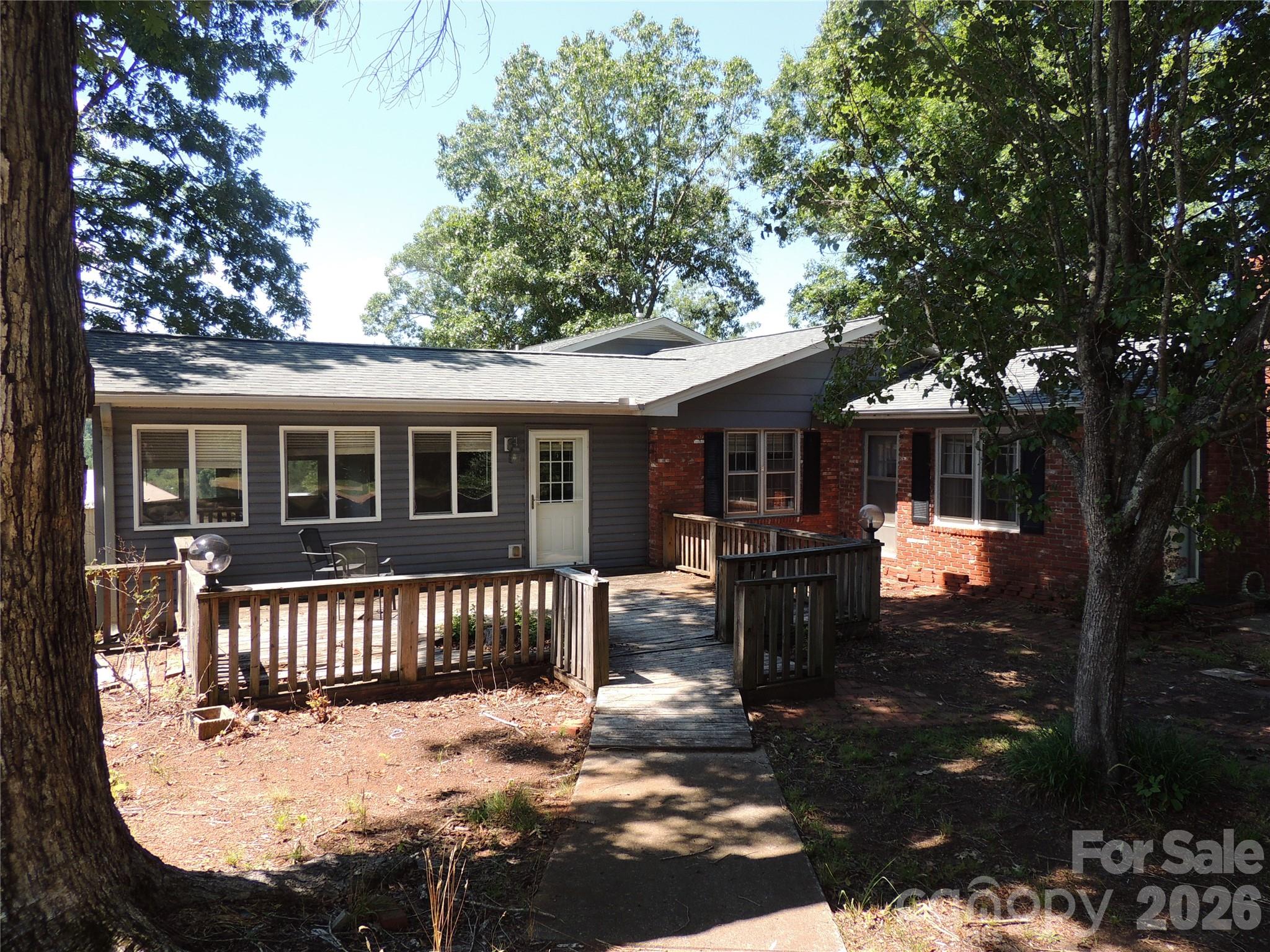 Side Entry - 632 Rock Corner Road, Forest City