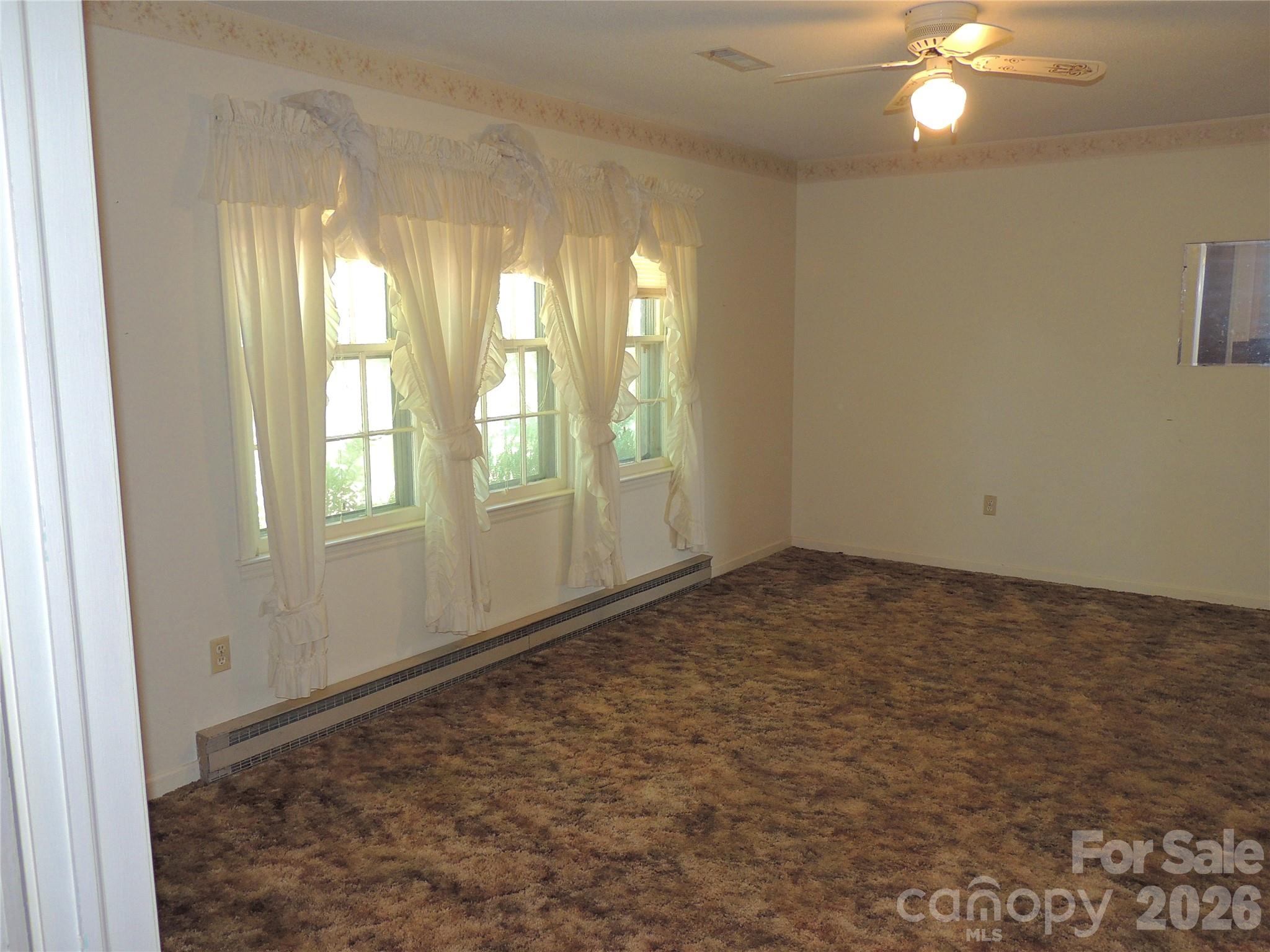 Living/Dining Room - 632 Rock Corner Road, Forest City