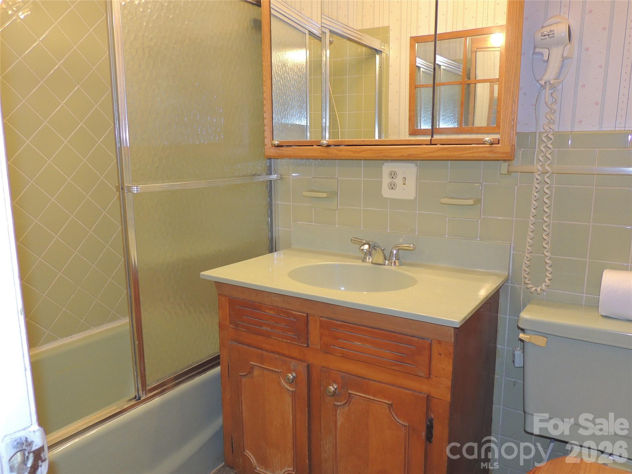 Bath # 2 - 632 Rock Corner Road, Forest City