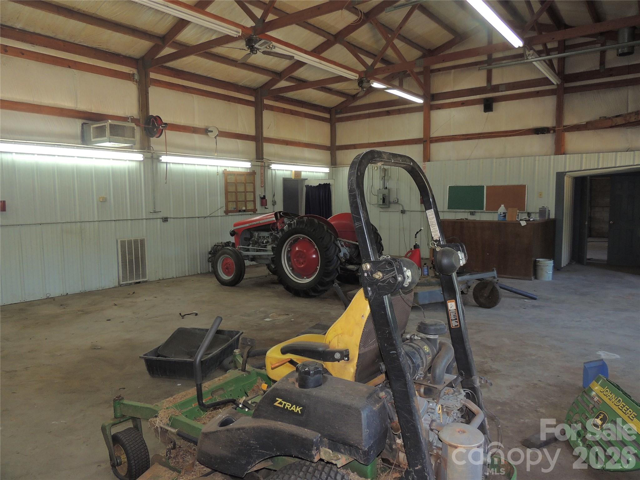 Garage - 632 Rock Corner Road, Forest City