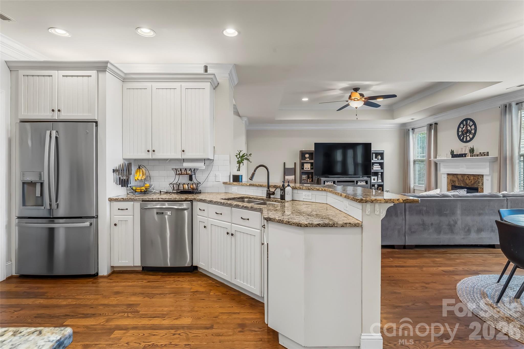Single Family Residence at 1776 White Water Court, Hickory, photo 10 of 35