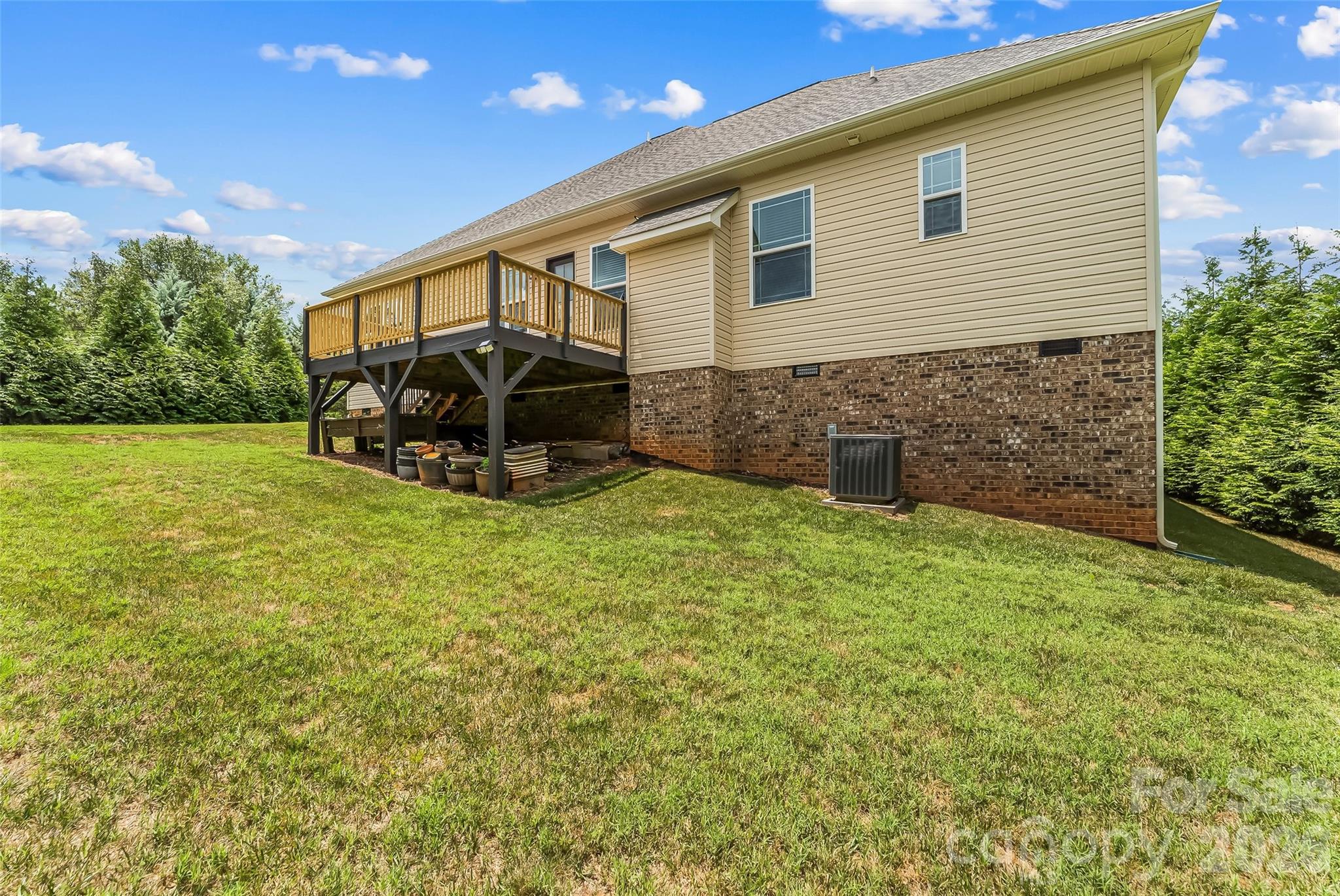 Single Family Residence at 1776 White Water Court, Hickory, photo 29 of 35