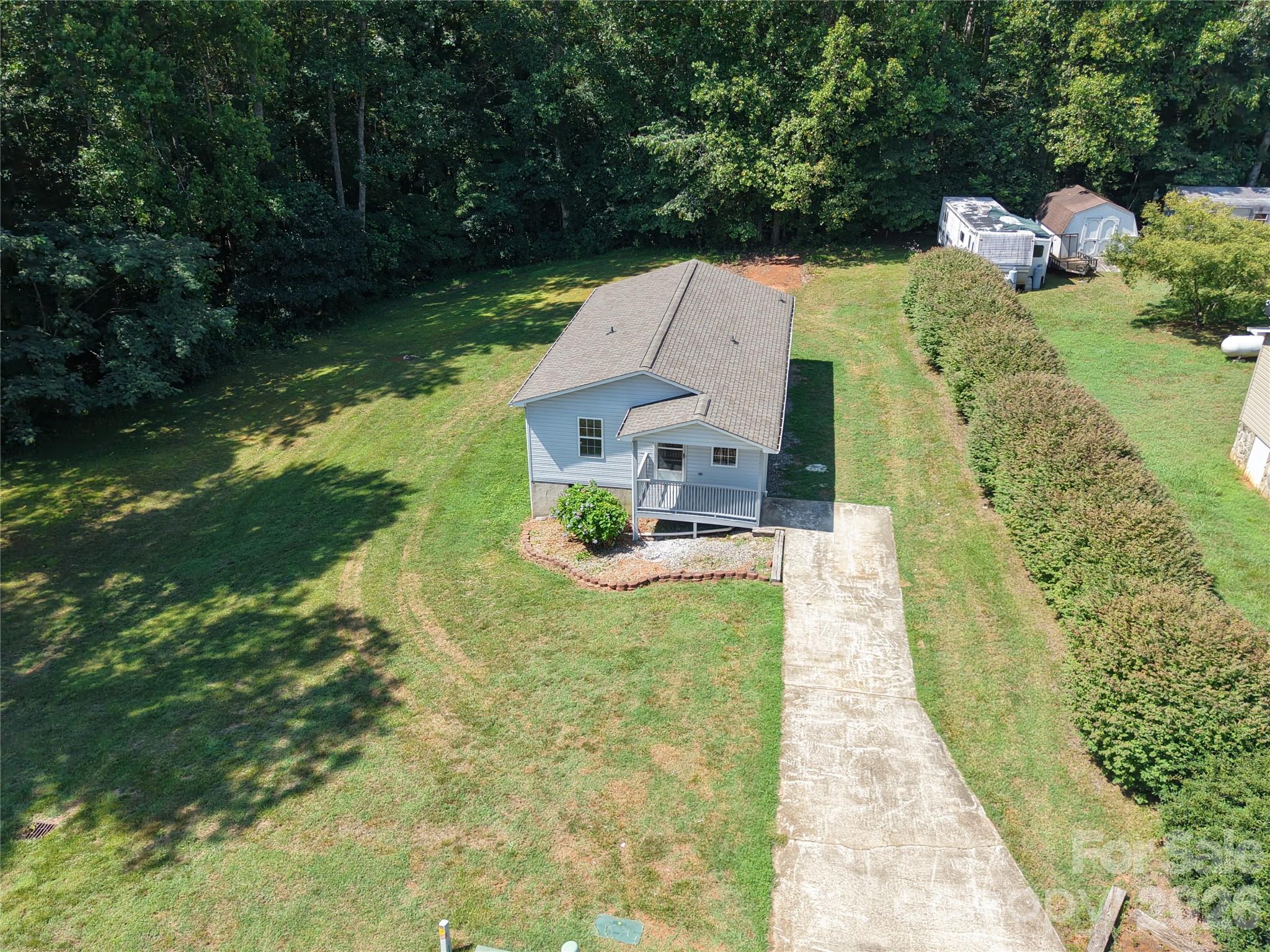 Single Family Residence at 4843 Mayfield Drive, Granite Falls, photo 6 of 32