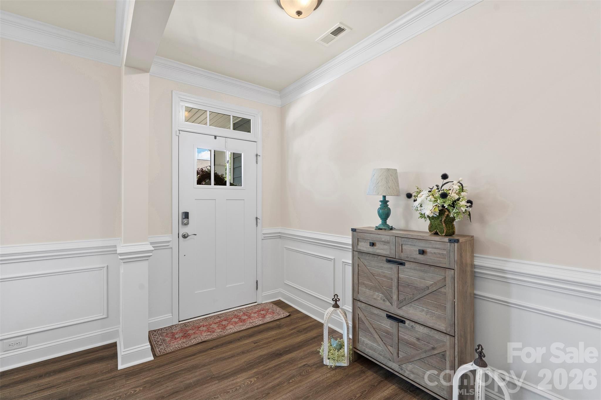 Single Family Residence at 1016 Arbury Way, Waxhaw, photo 5 of 48