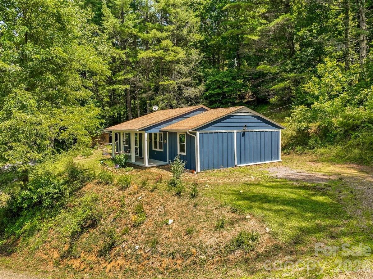 Single Family Residence at 1280 Old Mine Fork Road, Burnsville, photo 36 of 43