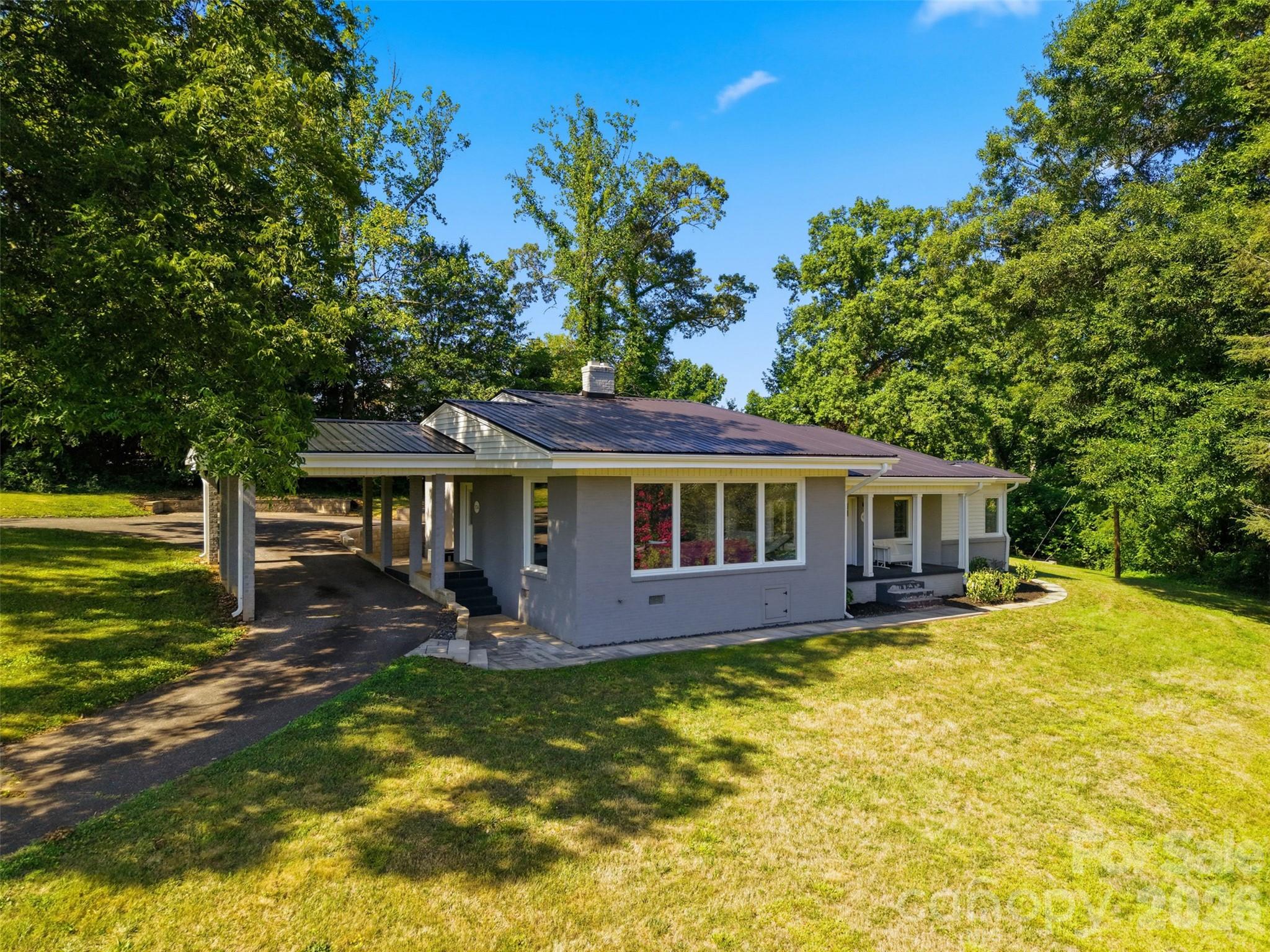 Single Family Residence at 104 31st Avenue NE, Hickory, photo 2 of 44
