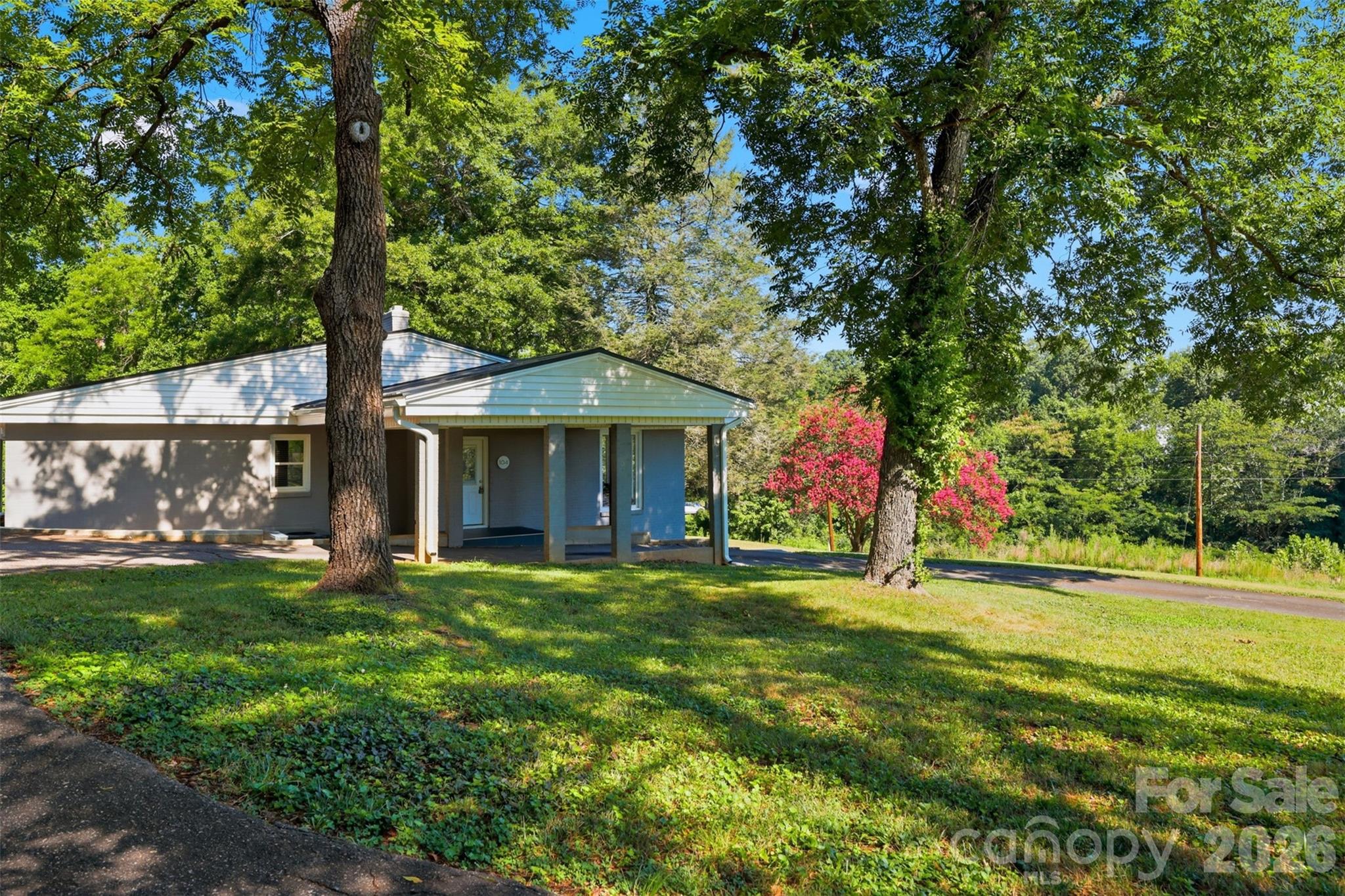 Single Family Residence at 104 31st Avenue NE, Hickory, photo 4 of 44