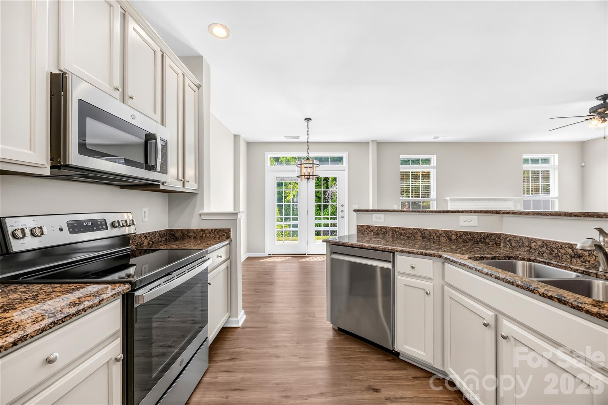 Townhouse at 753 Prospect Lane, Fort Mill, photo 7 of 25