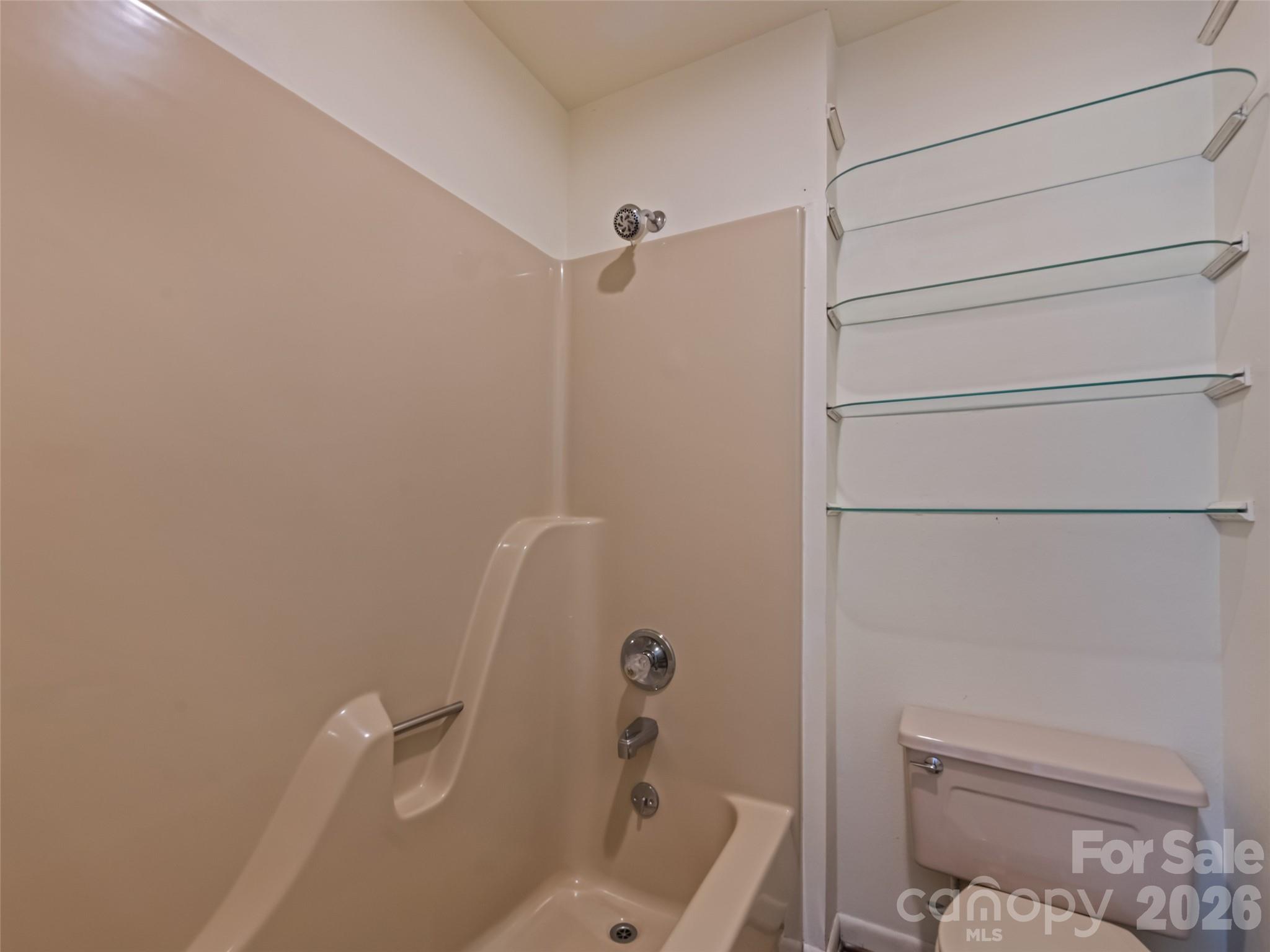 Single Family Residence at 80 Merrie Way, Waynesville, photo 25 of 48