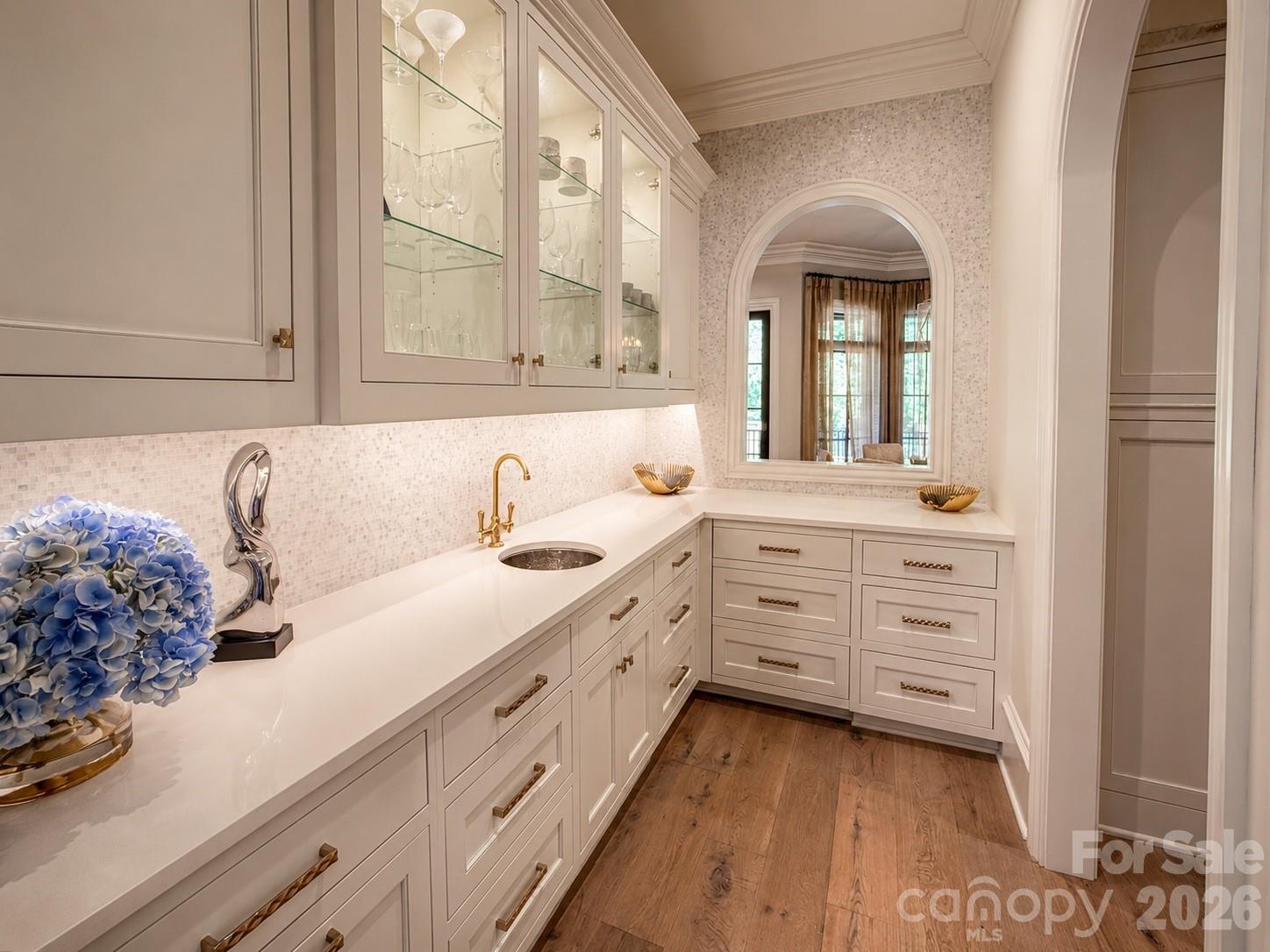 Single Family Residence at 8600 Longview Club Drive, Waxhaw, photo 11 of 42