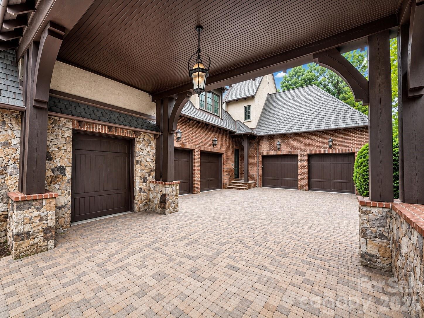 Single Family Residence at 8600 Longview Club Drive, Waxhaw, photo 41 of 42