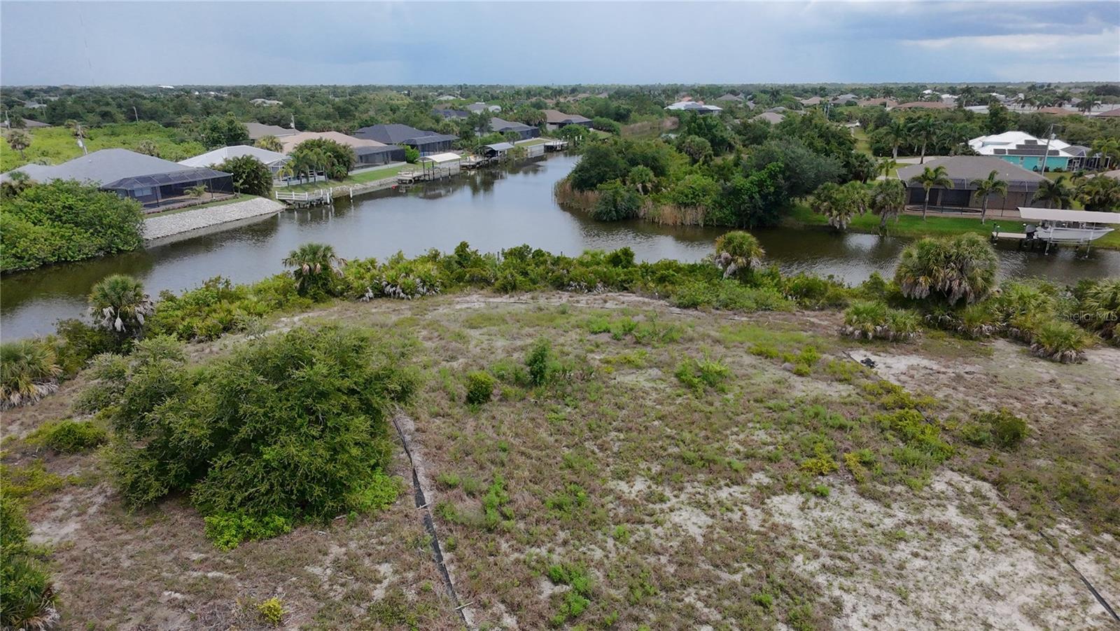 Single Family Residence at 14222 MAYSVILLE CIR, PORT CHARLOTTE, photo 8 of 28