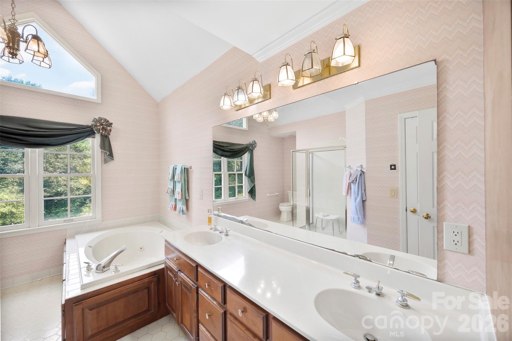 Single Family Residence at 1568 Wheaton Way NW, Concord, photo 16 of 27