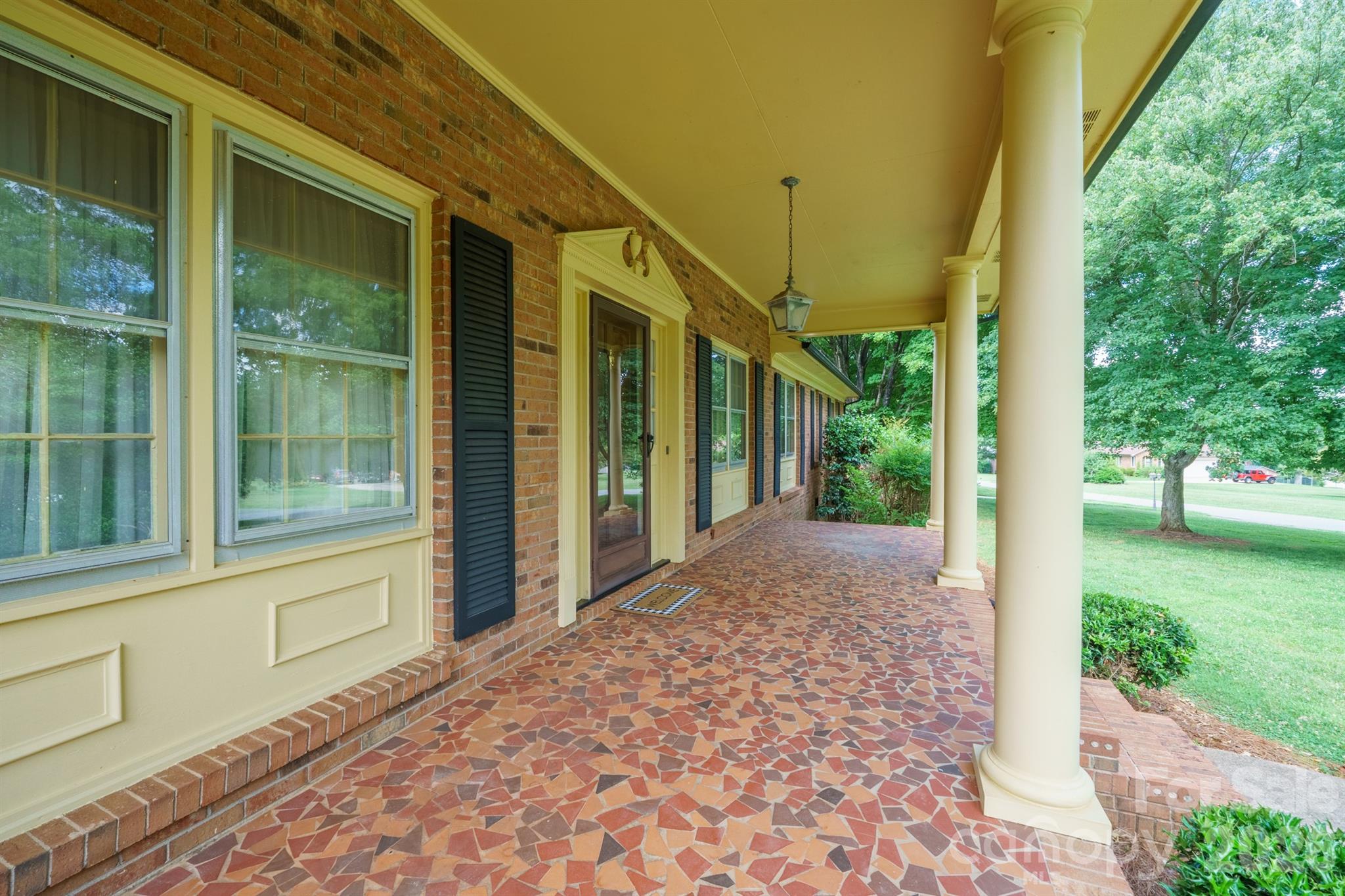 Single Family Residence at 1602 Arden Drive, Lincolnton, photo 5 of 39