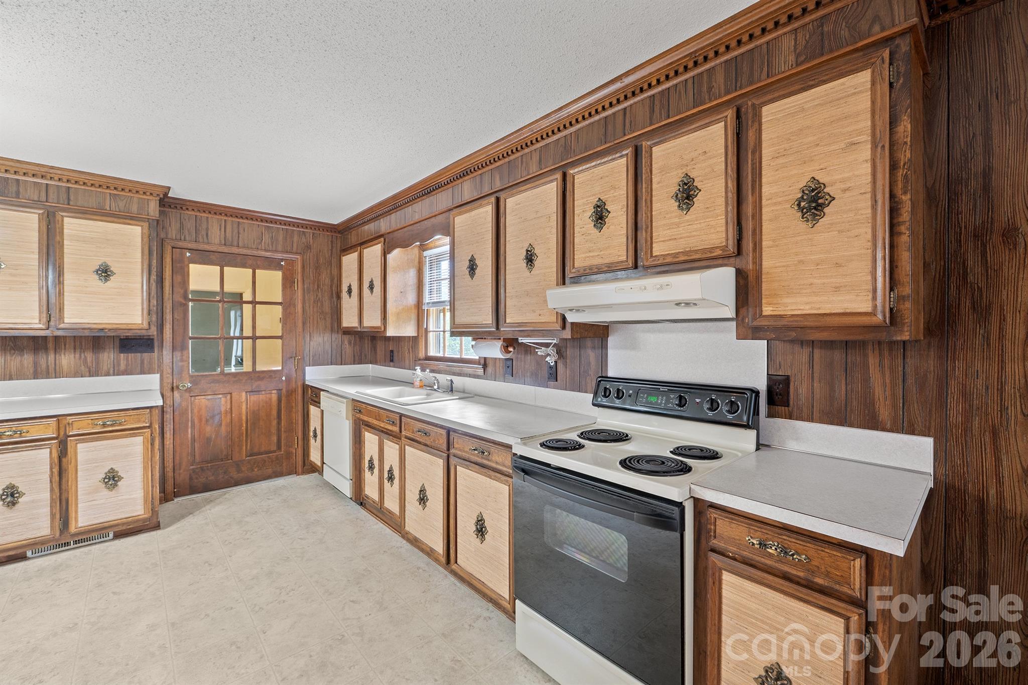 Single Family Residence at 1602 Arden Drive, Lincolnton, photo 18 of 39