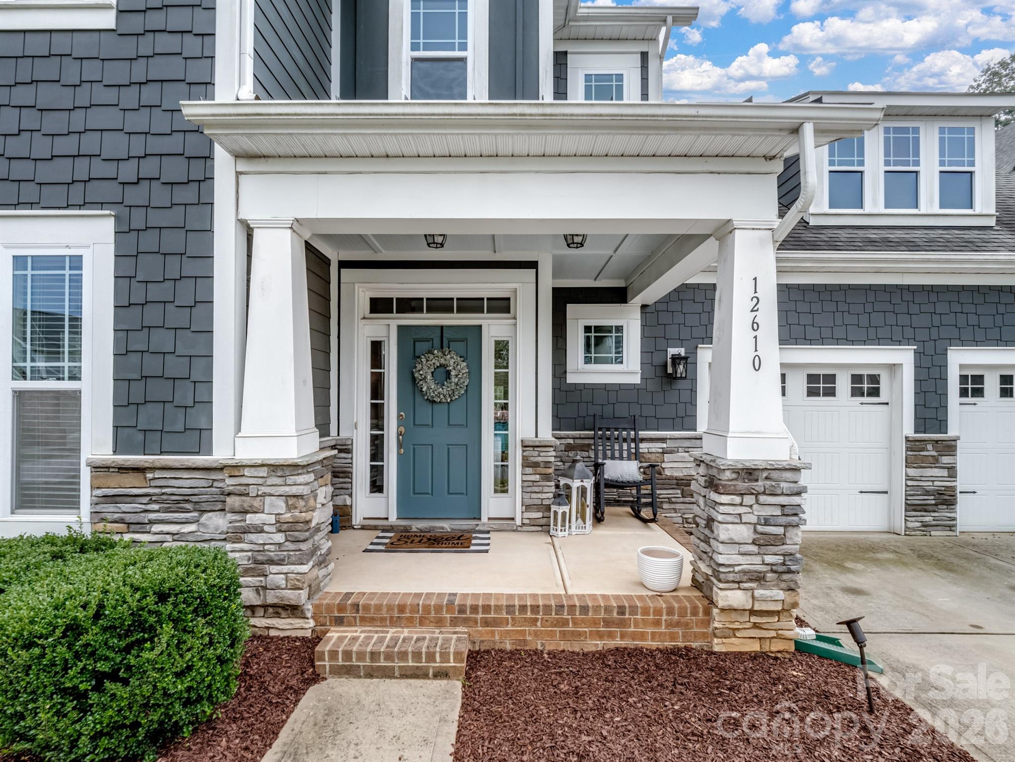 Single Family Residence at 12610 Old Westbury Drive, Cornelius, photo 2 of 42