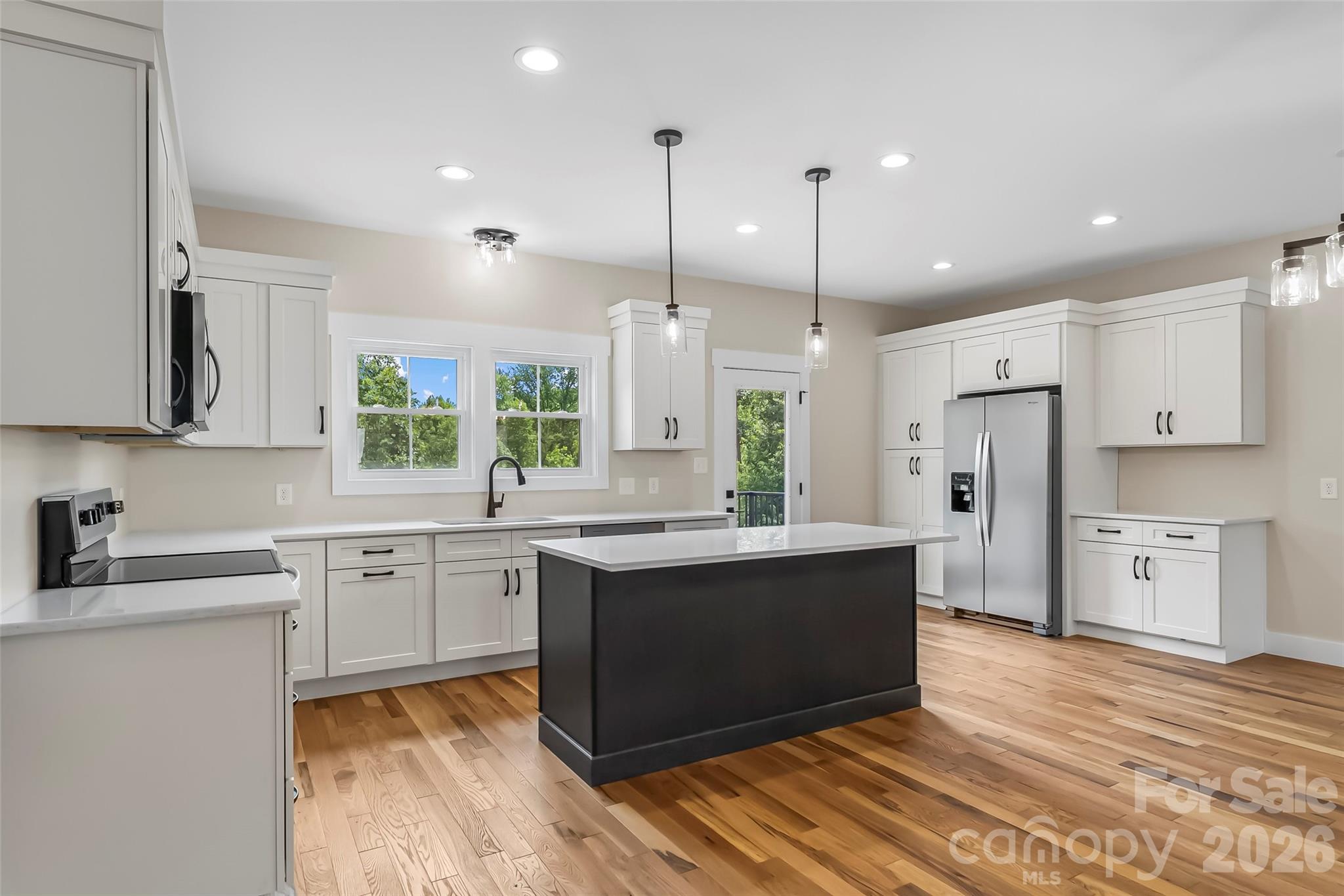 Single Family Residence at 2456 Saratoga Run, Morganton, photo 6 of 30