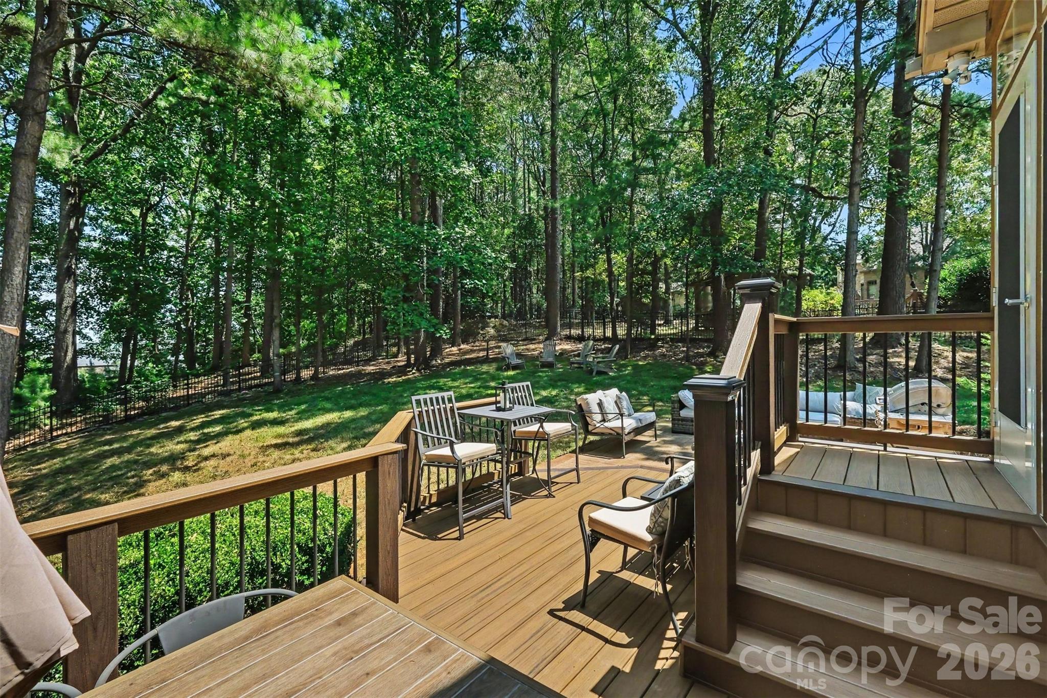 Trex/composite deck. - 109 Whiterock Drive, Mount Holly