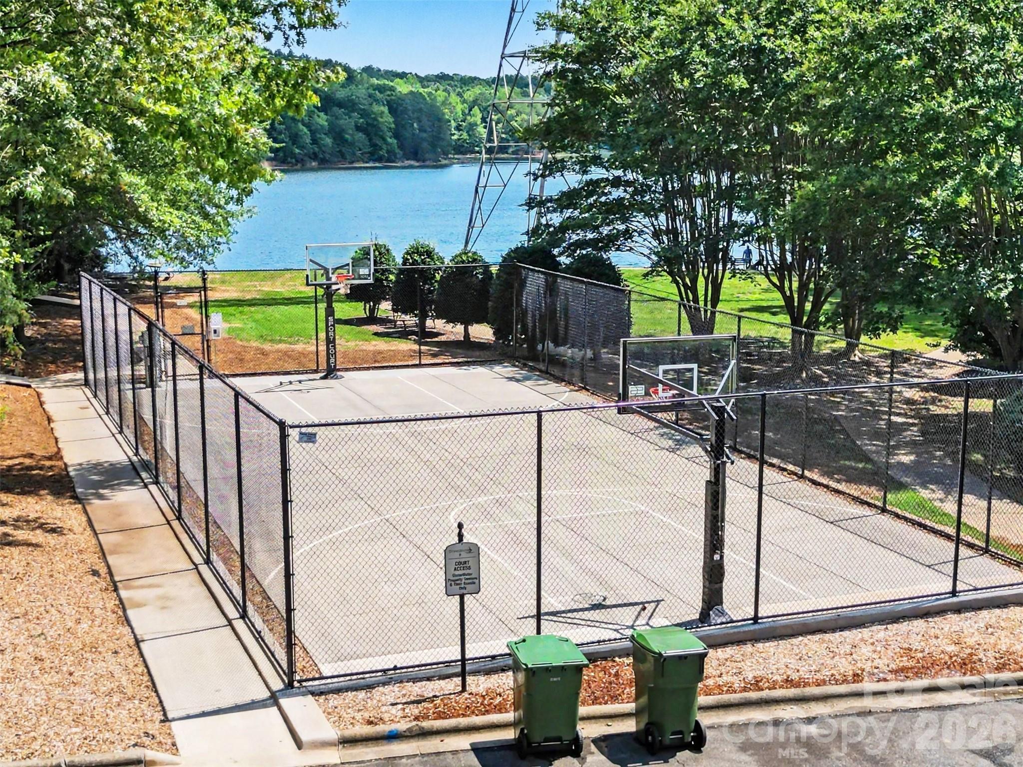 sport court, - 109 Whiterock Drive, Mount Holly