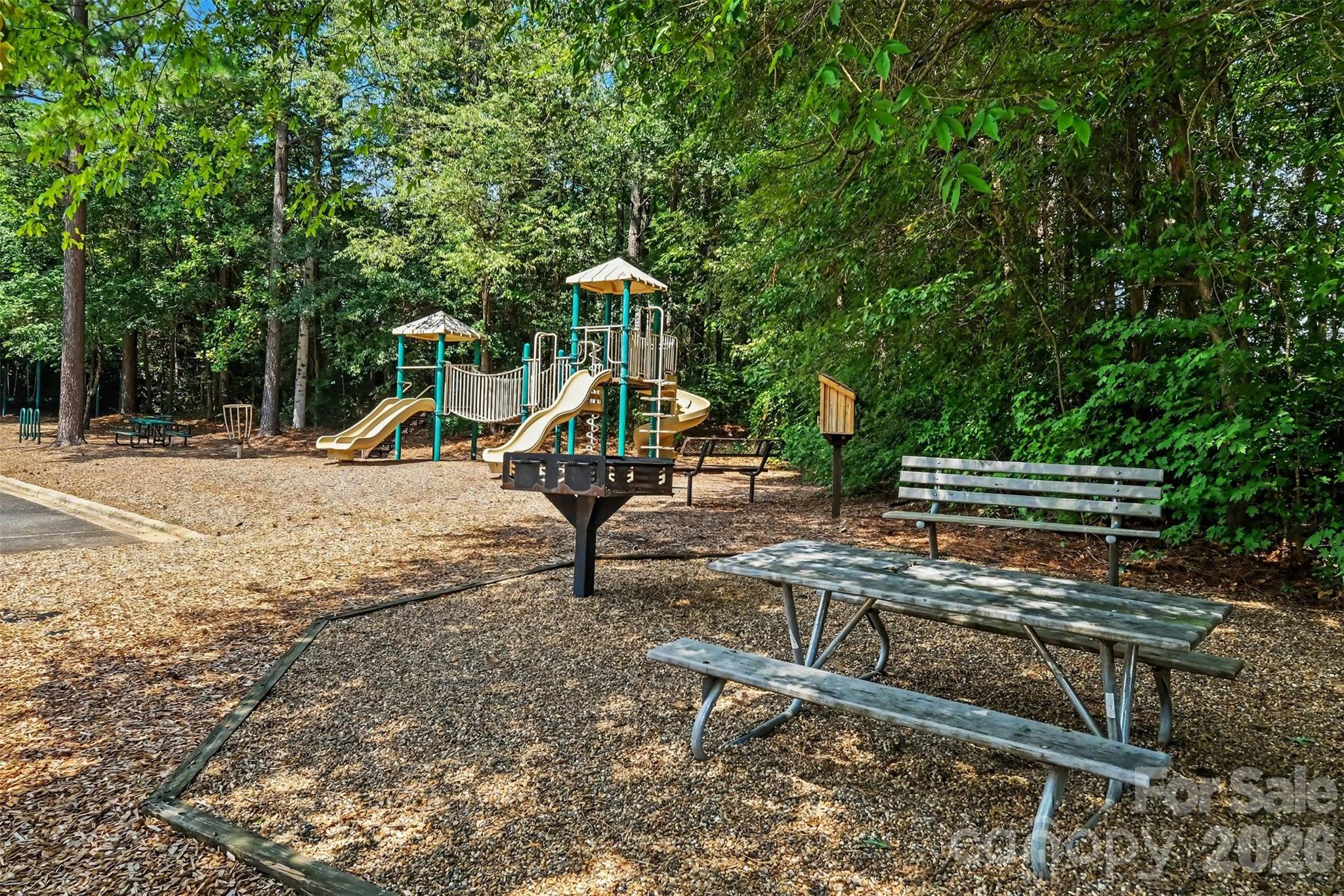 picnic area, playground, - 109 Whiterock Drive, Mount Holly