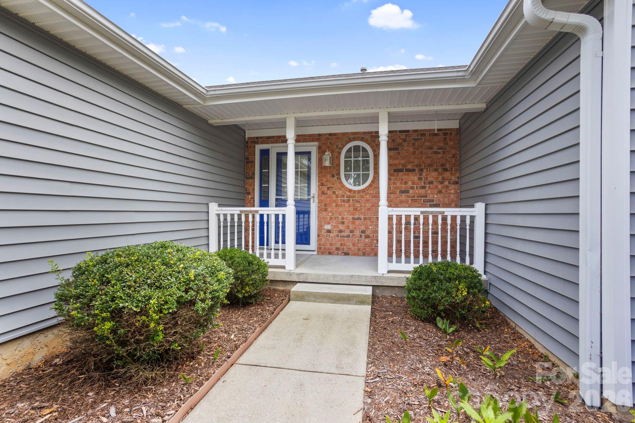 Townhouse at 315 Charlestown Drive, Hendersonville, photo 3 of 30
