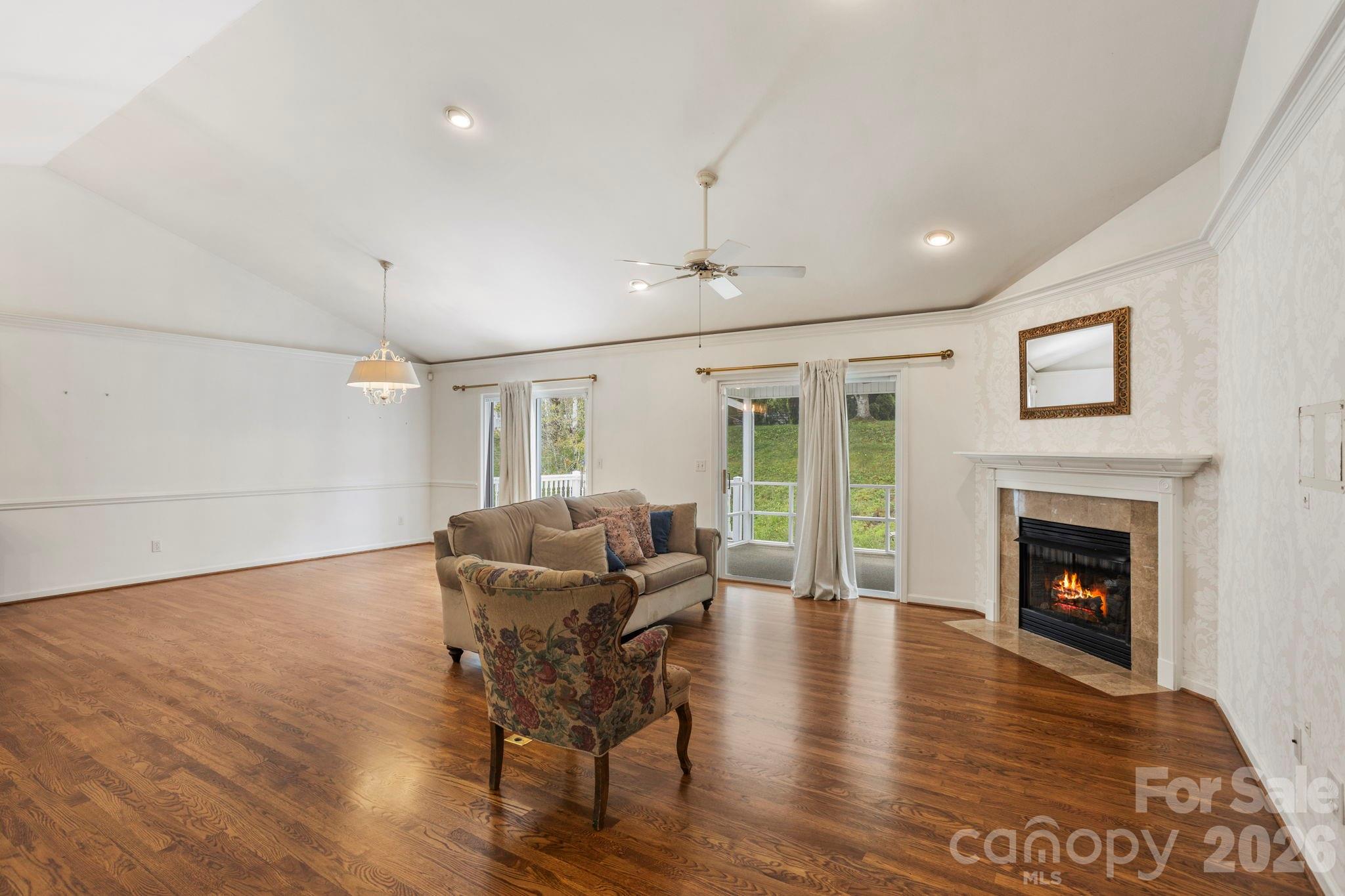 Townhouse at 315 Charlestown Drive, Hendersonville, photo 5 of 30