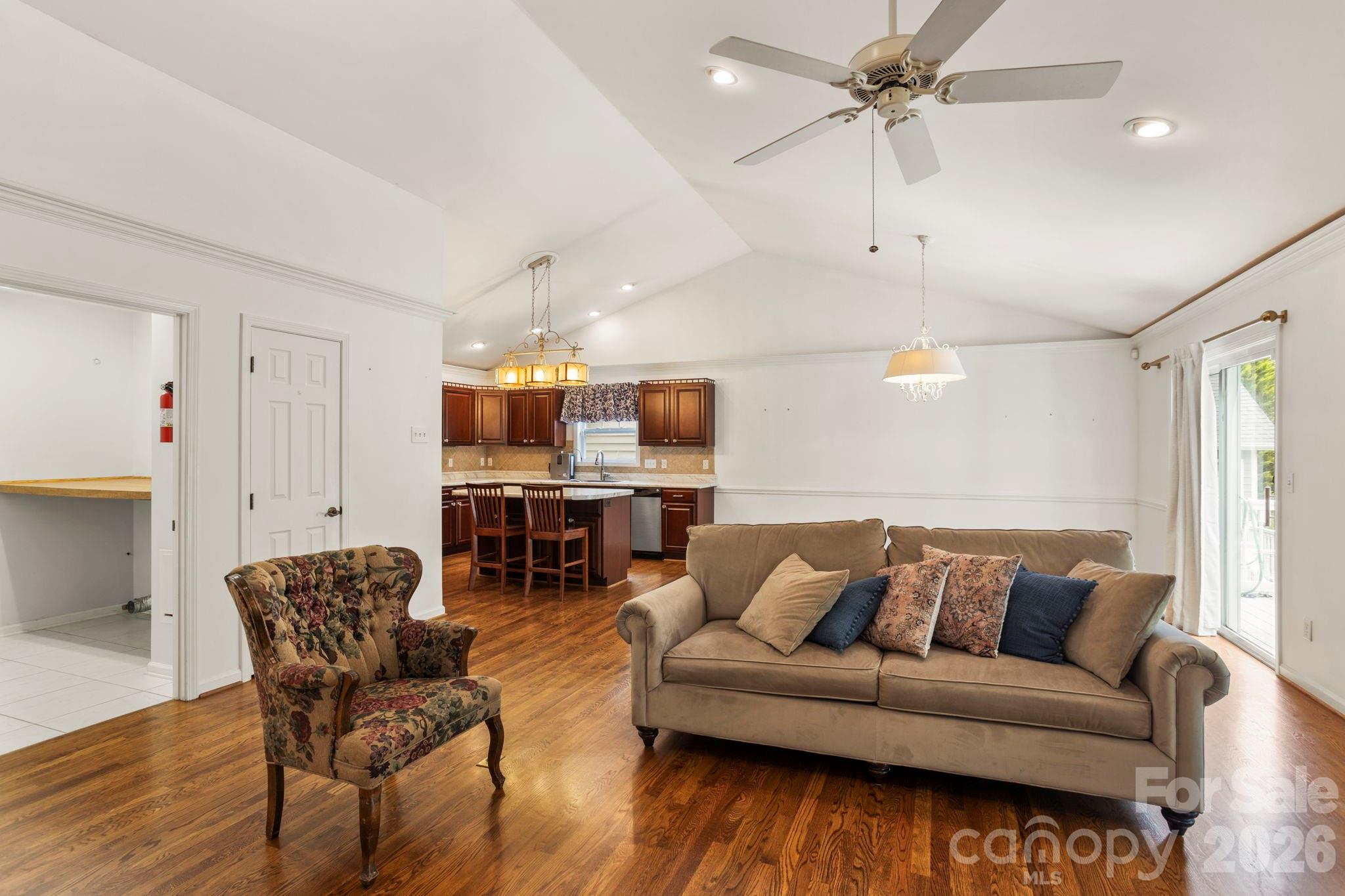 Townhouse at 315 Charlestown Drive, Hendersonville, photo 10 of 30