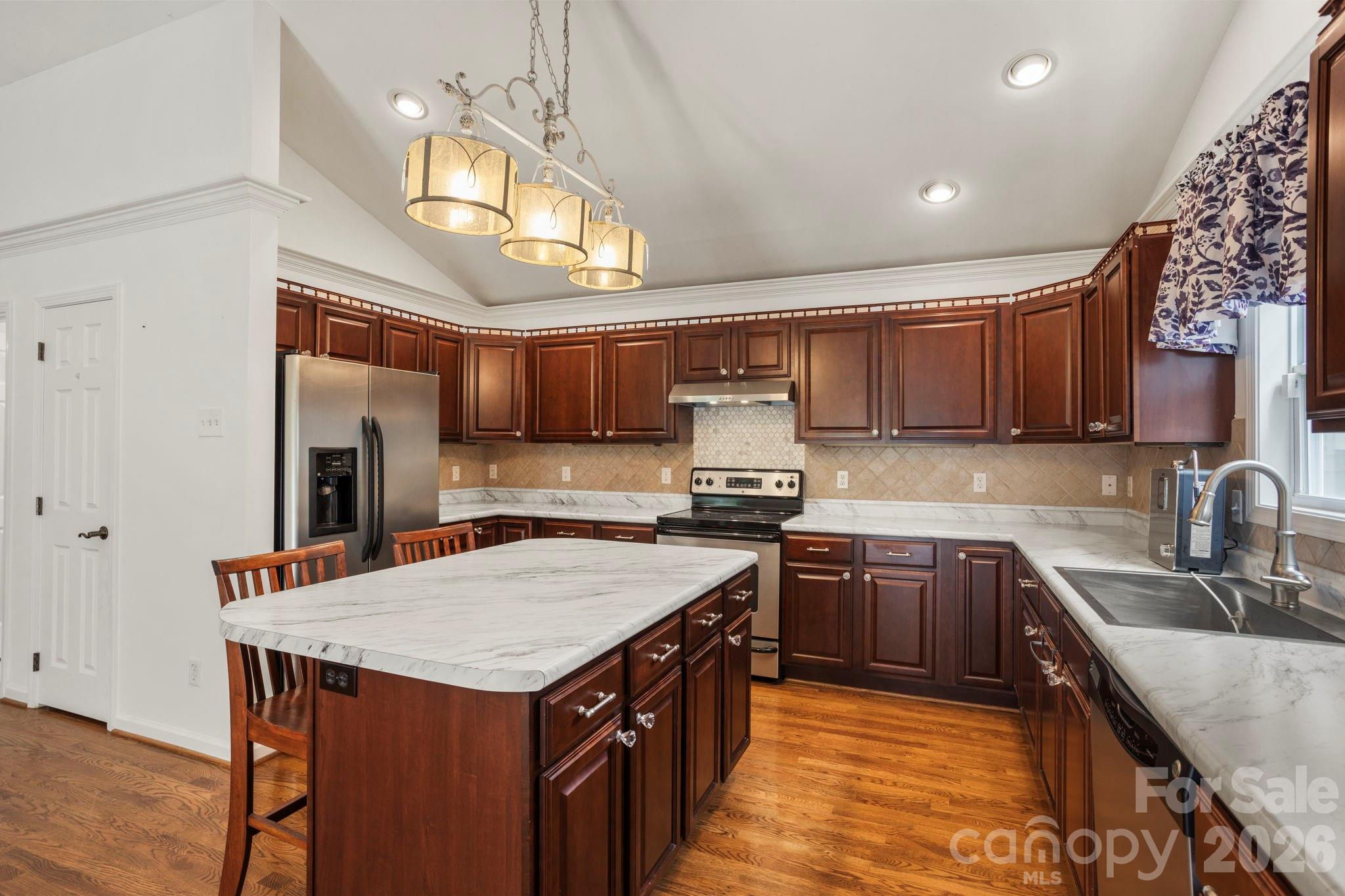Townhouse at 315 Charlestown Drive, Hendersonville, photo 13 of 30