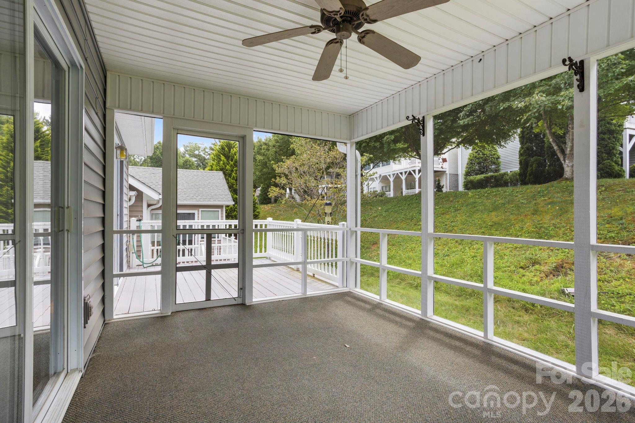 Townhouse at 315 Charlestown Drive, Hendersonville, photo 25 of 30