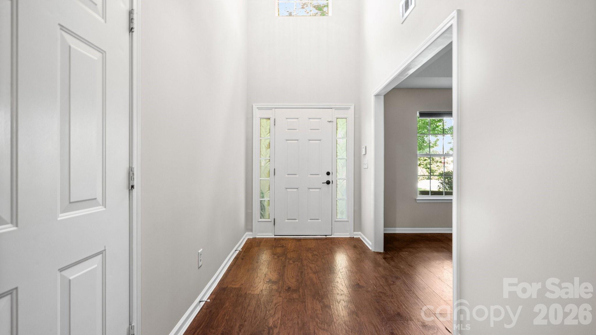 Single Family Residence at 2001 Choke Berry Way, Waxhaw, photo 4 of 44