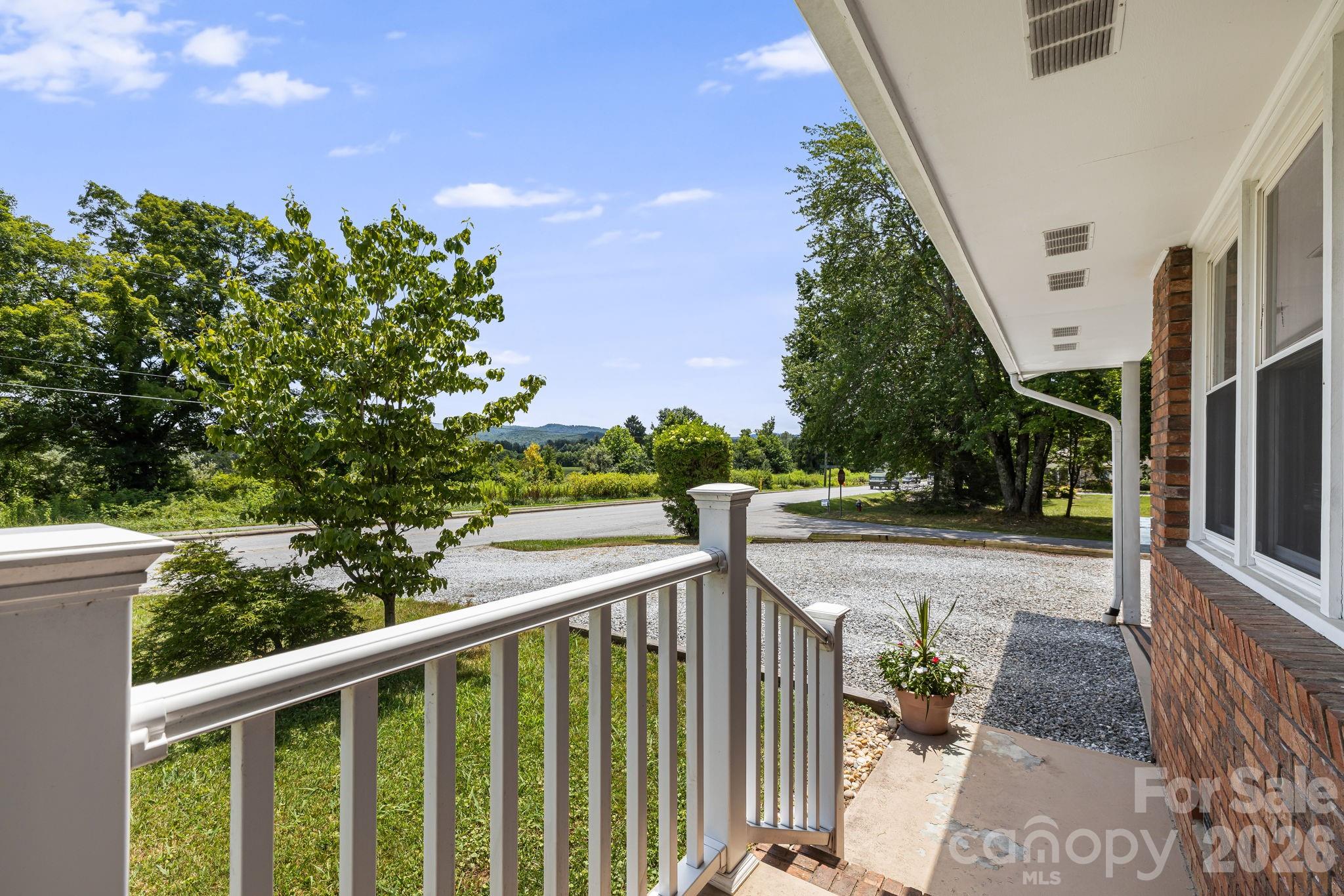 Single Family Residence at 490 ecusta Road, Brevard, photo 5 of 25