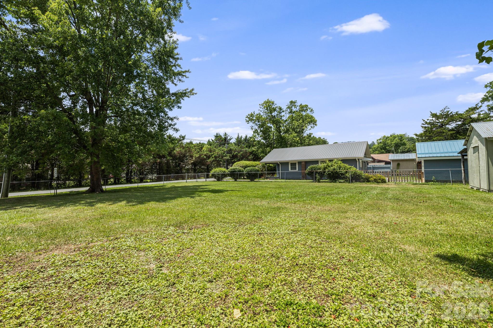 Single Family Residence at 490 ecusta Road, Brevard, photo 22 of 25