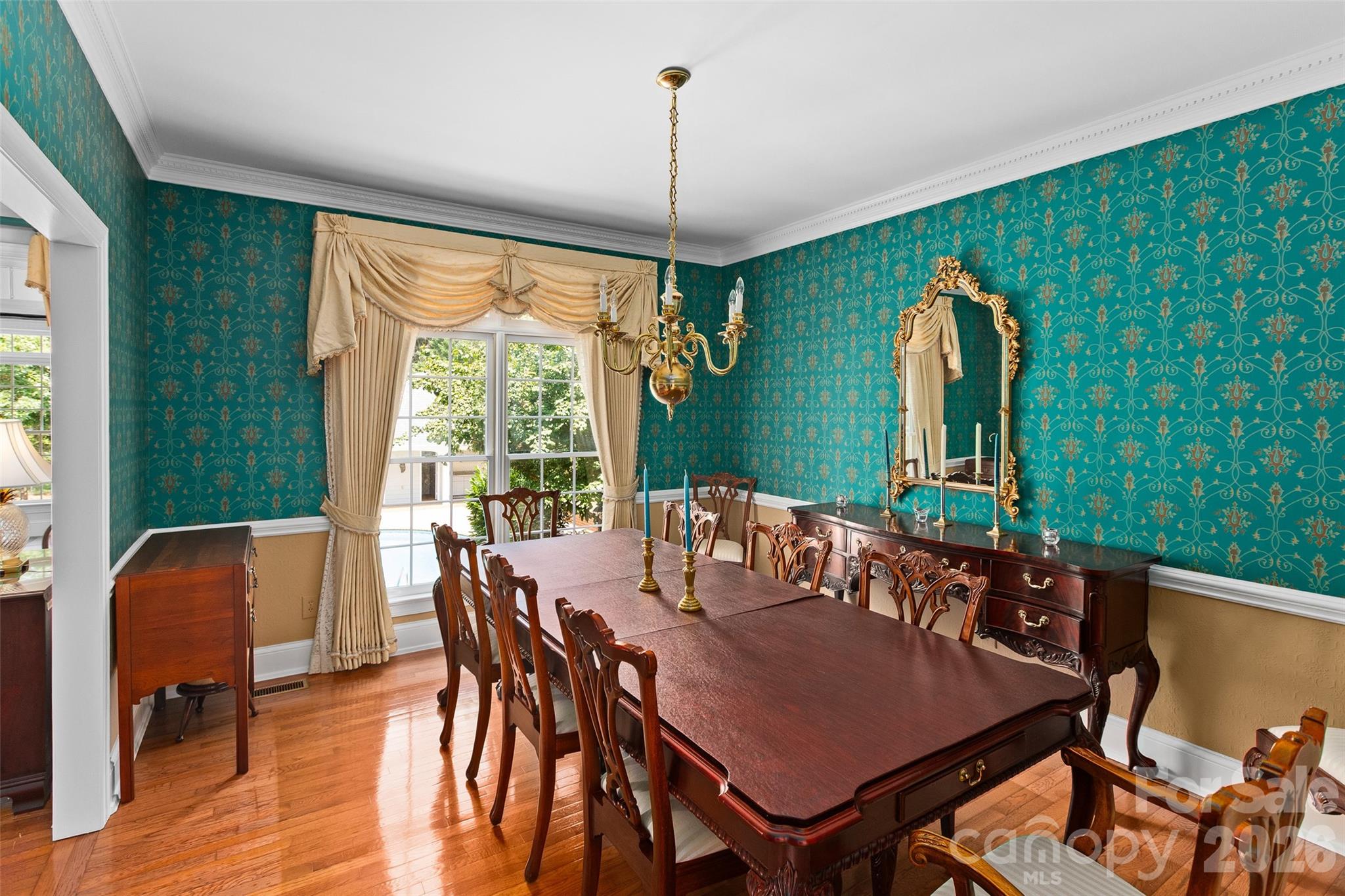 Single Family Residence at 217 Riverwood Drive, Lewisville, photo 9 of 46